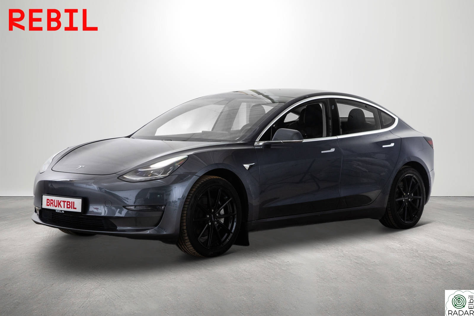 TESLA Model 3 Long Range (560km) Autopilot/Skinn/Pano/R.kam/Krok