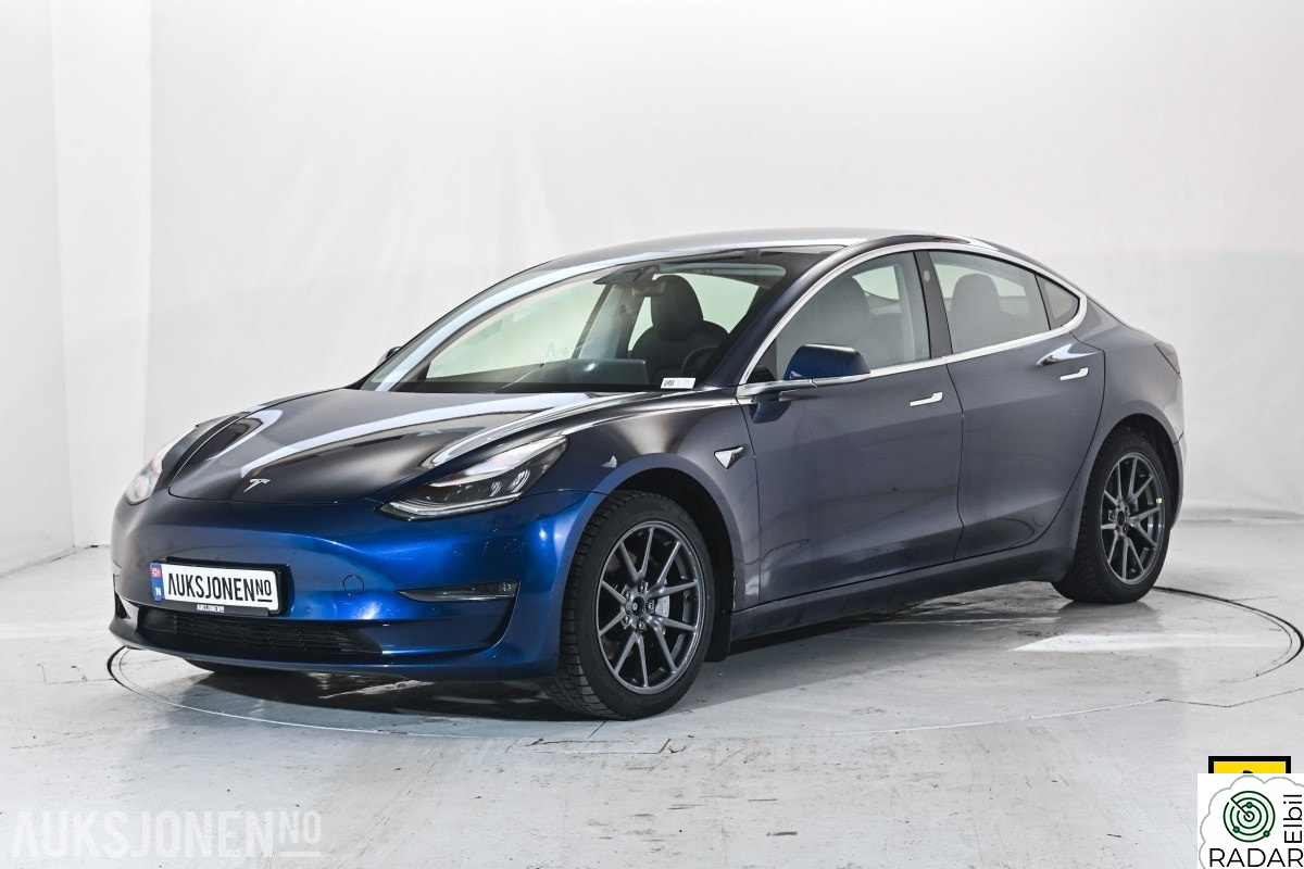 TESLA Model 3 LRDM AWD HENGERFESTE PANORAMA PREMIUM LYD & INTERIØR