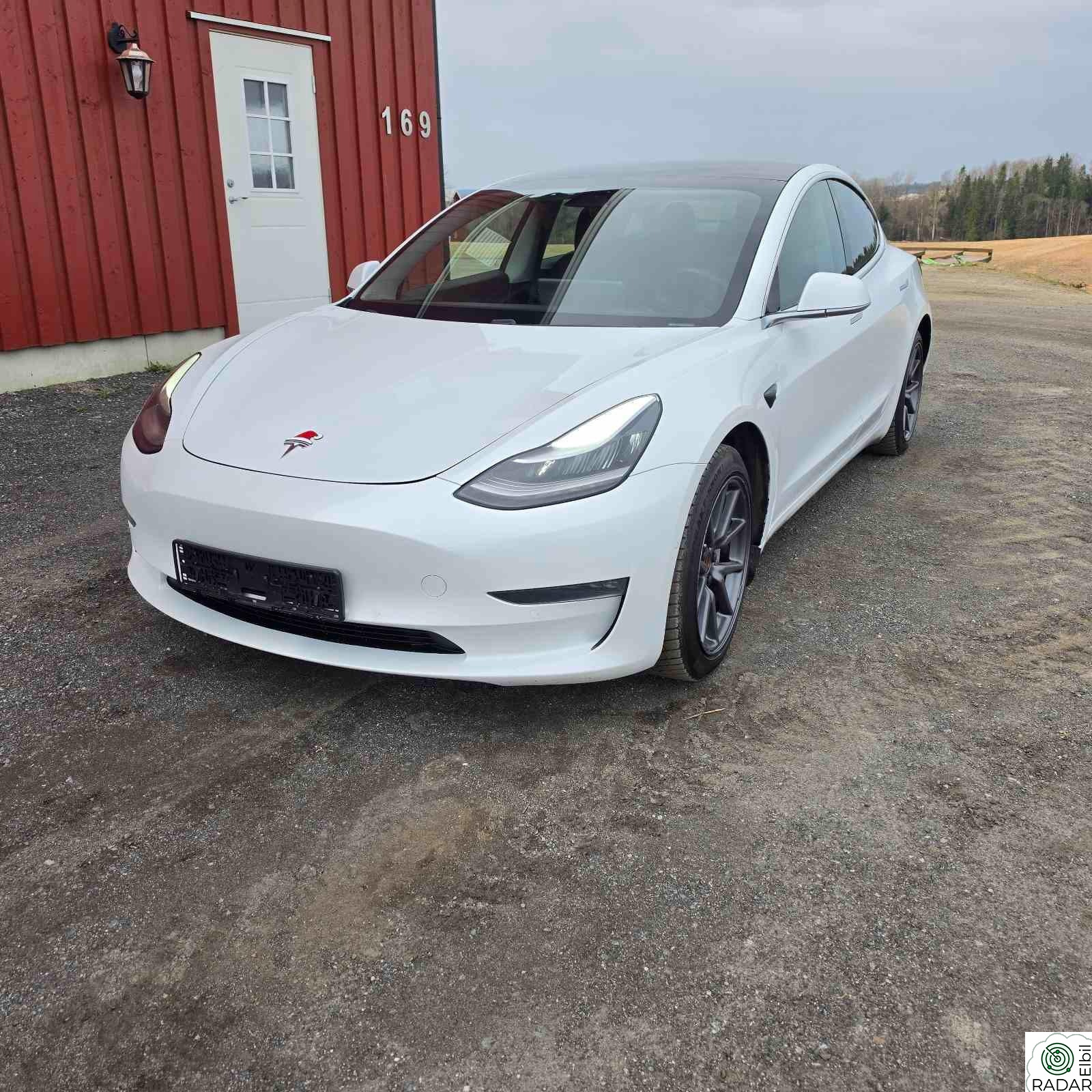 TESLA Model 3 Long Range AWD ny brukt 100% SOH Batteri