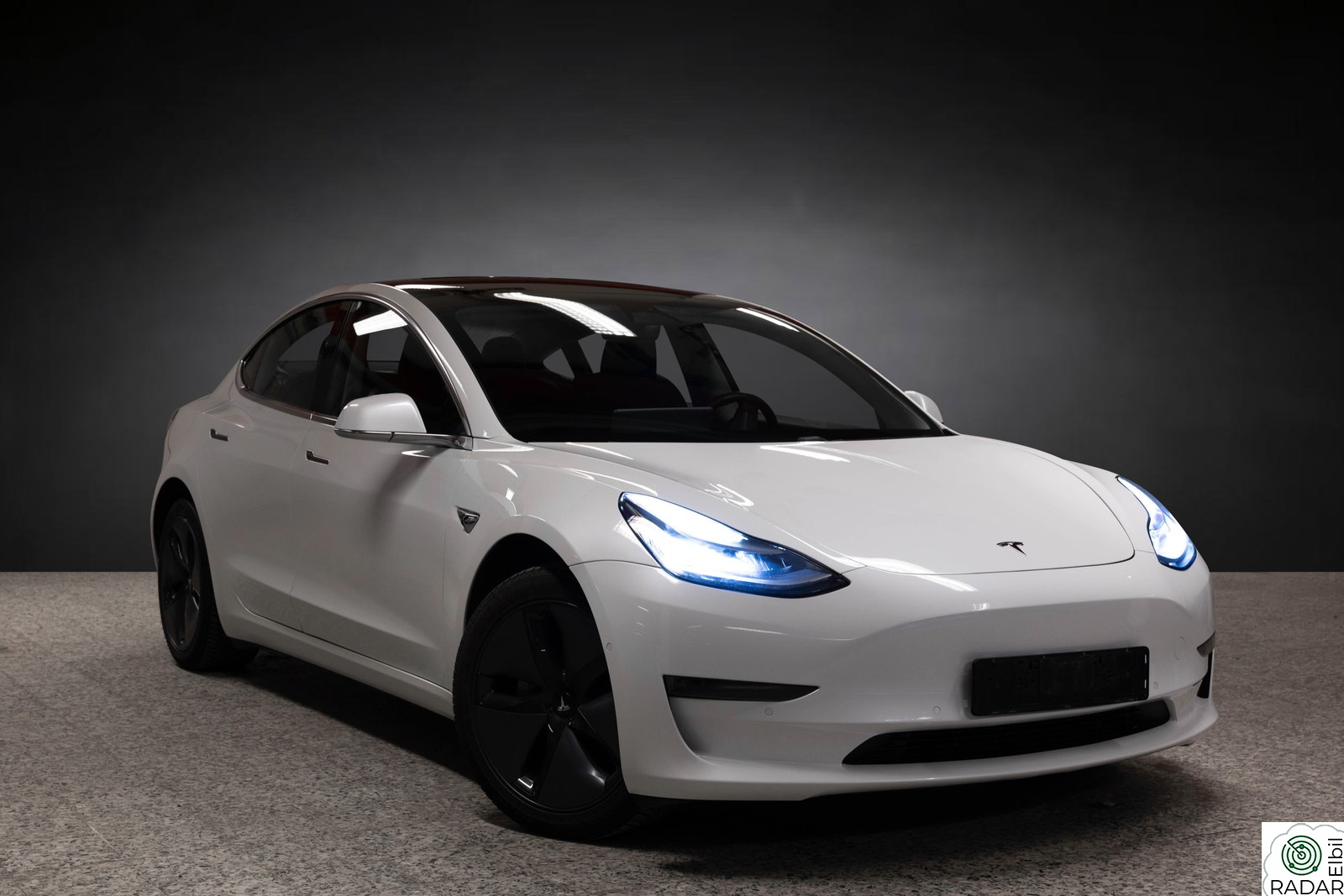 TESLA Model 3 Long Range AWD - 560km - 1 EIER - EU 2027 - 4x4