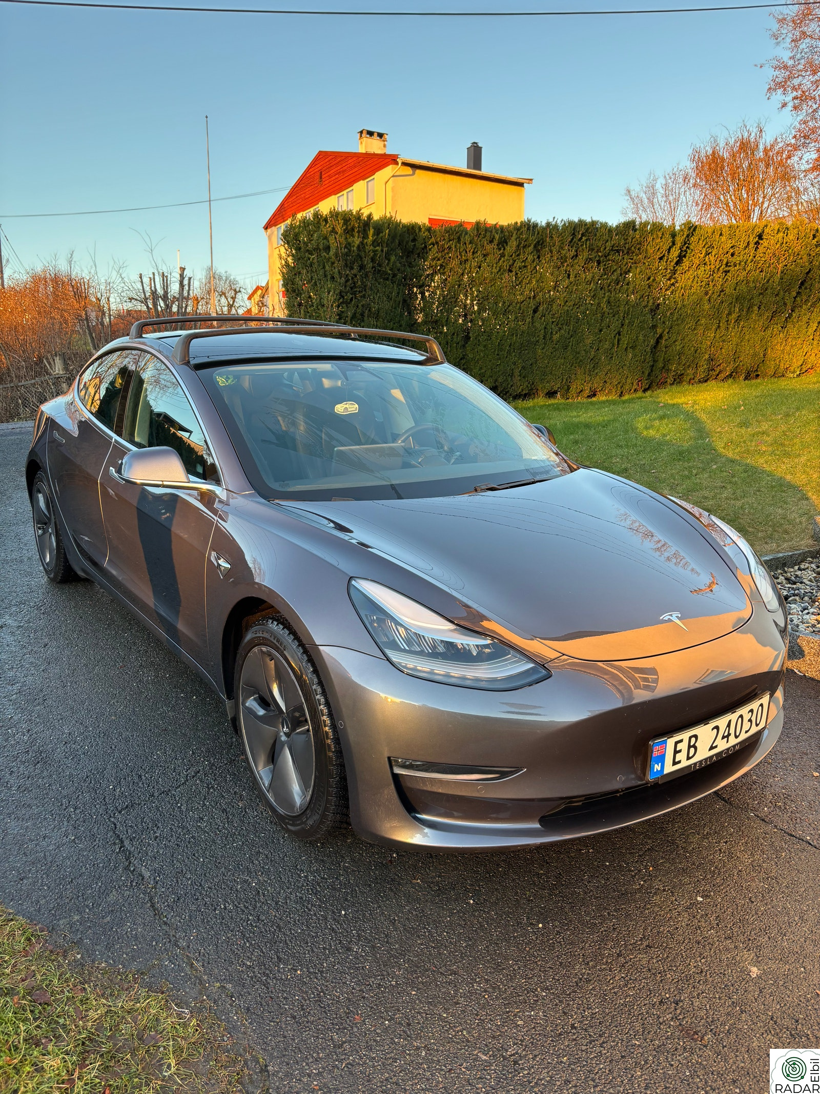 TESLA Model 3 Long Range AWD