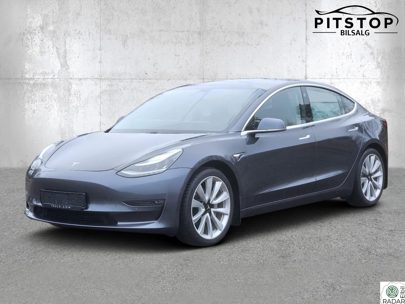 TESLA Model 3 LongRange AWD Premium | 560 km | Krok EU 12/2027