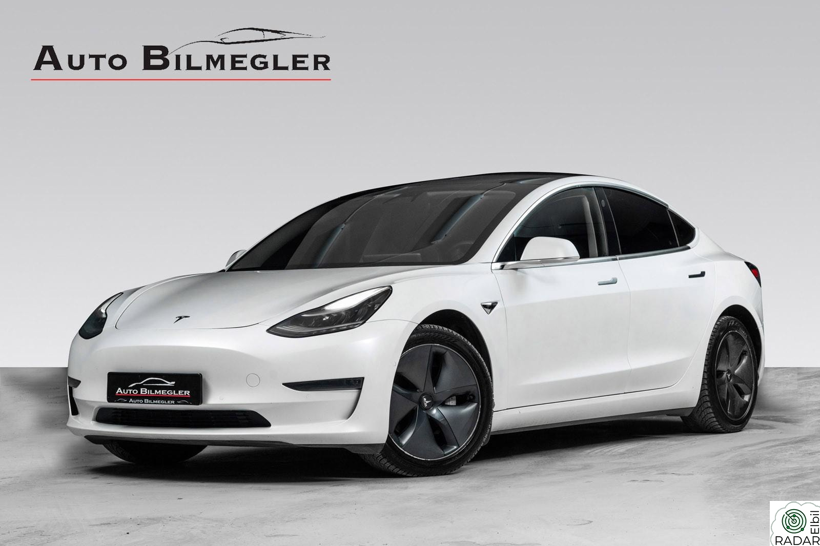 TESLA Model 3 LONG RANGE AWD ACC PANO AP PREMIUM-LYD 19" LED KROK++++