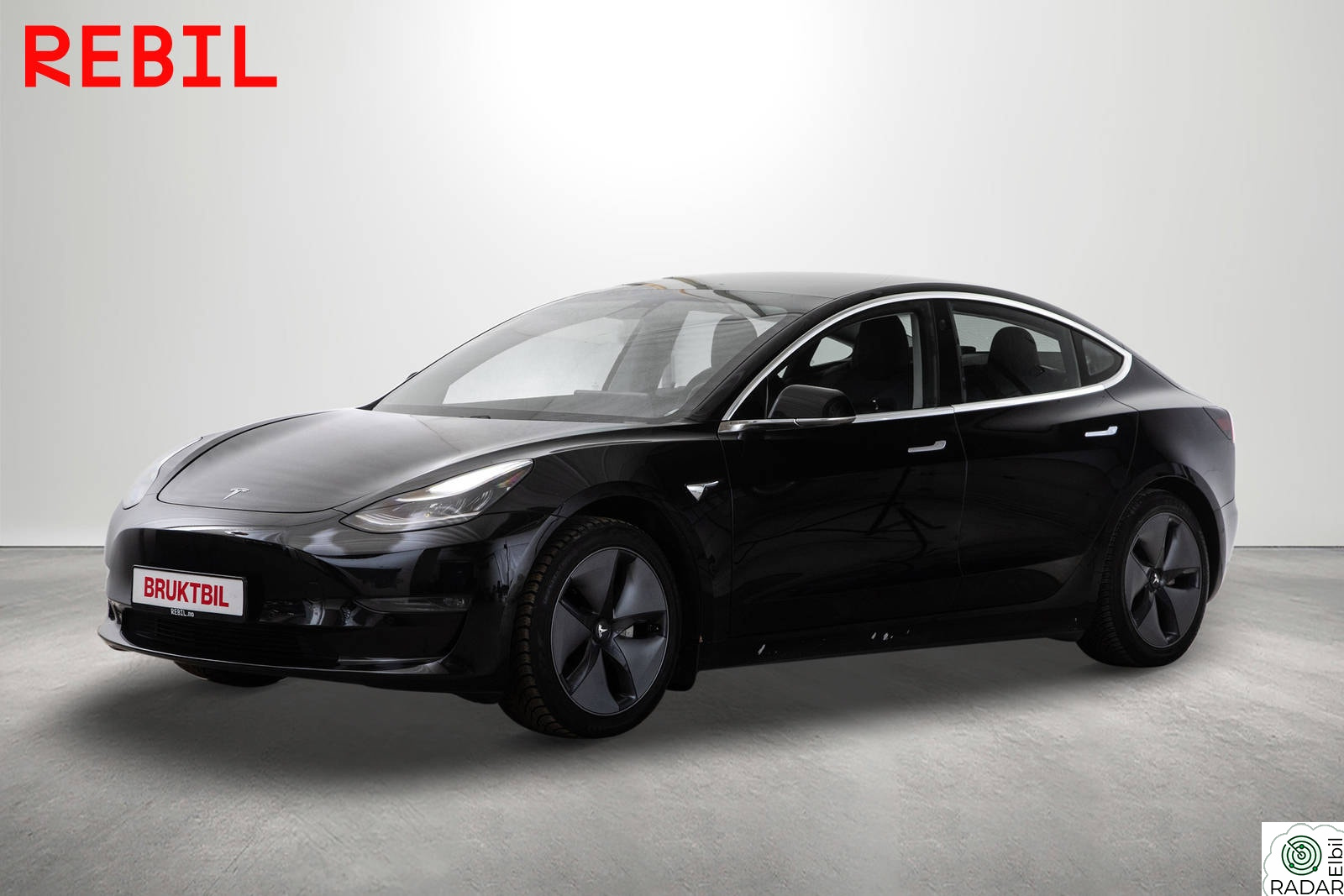 TESLA Model 3 560km (WLTP)/LR/AWD/Krok/MCU2/Navi/R.kam/Pano/AP
