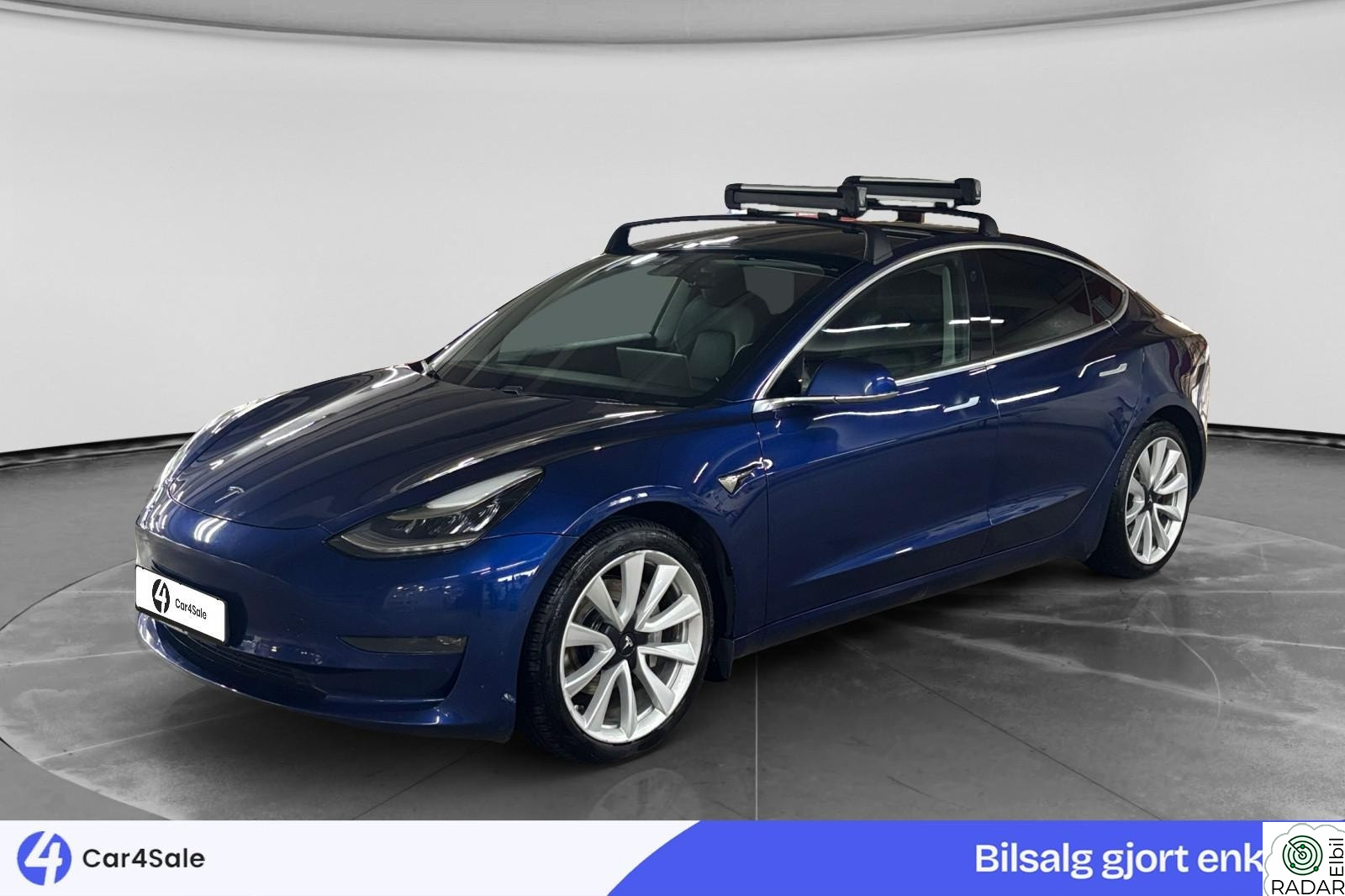 TESLA Model 3 Long Range AWD 560km / Premium / AP / Krok / Norsk ++