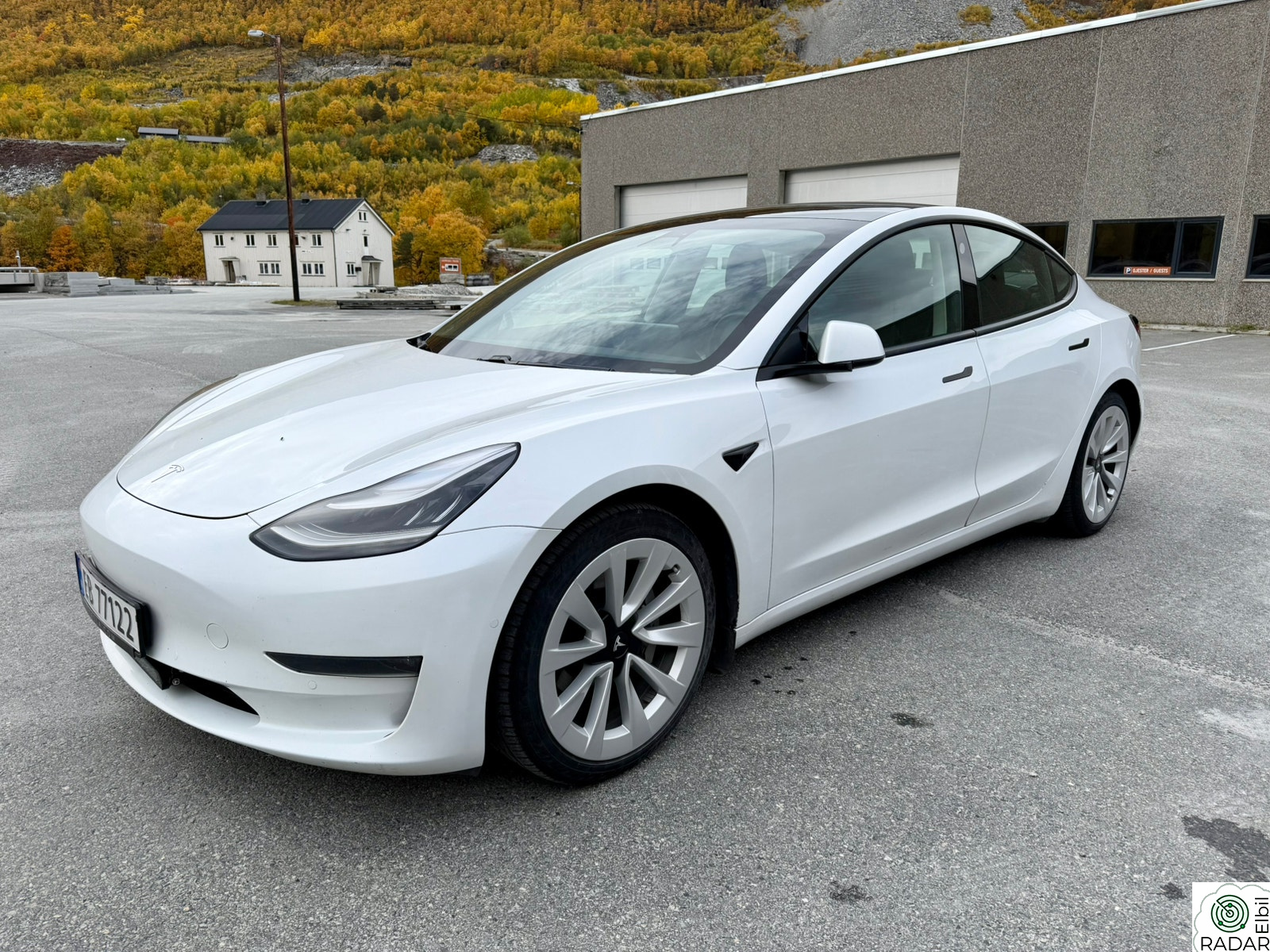 TESLA Model 3 Long Range AWD | H.Feste | Varmepumpe | AP