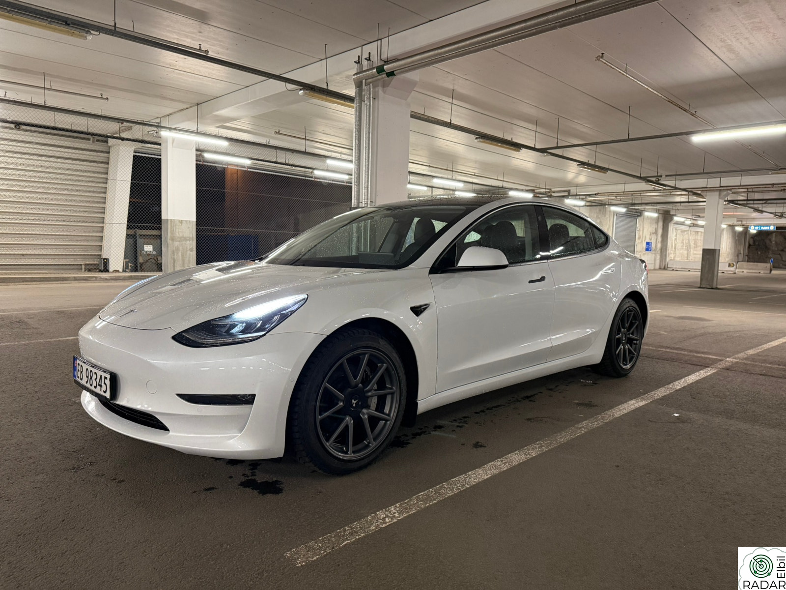 TESLA Model 3 Long Range AWD