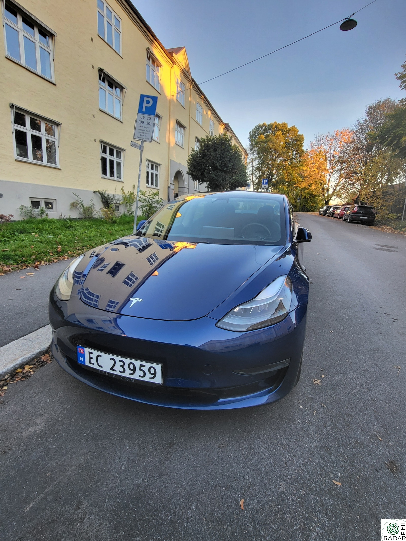 TESLA Model 3 Long Range AWD