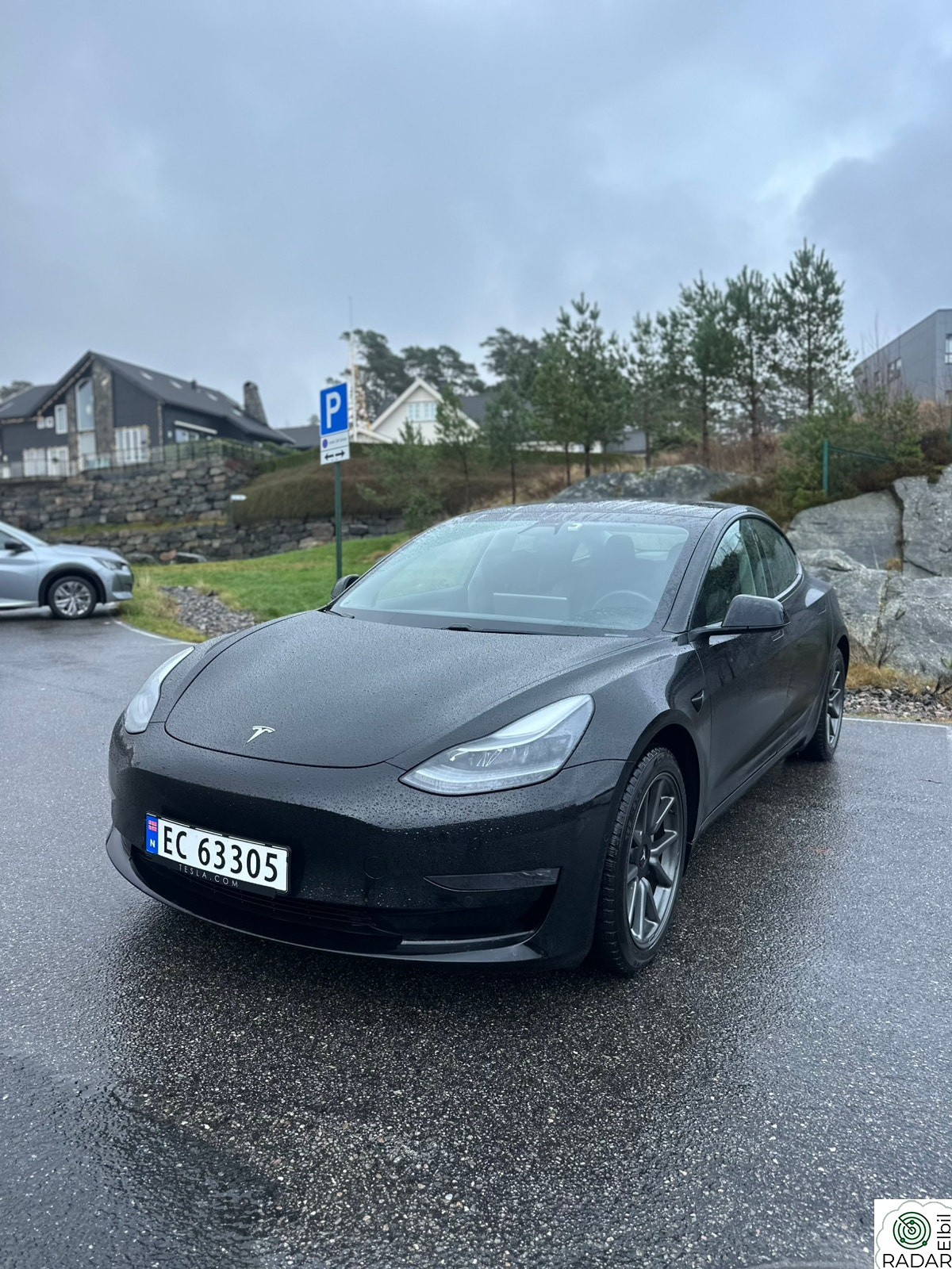 TESLA Model 3 Long Range AWD
