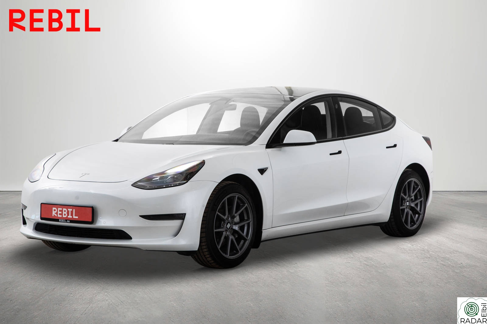 TESLA Model 3 614km/LongRange/Autopilot/V.Pumpe/Krok/MCU2/Pano