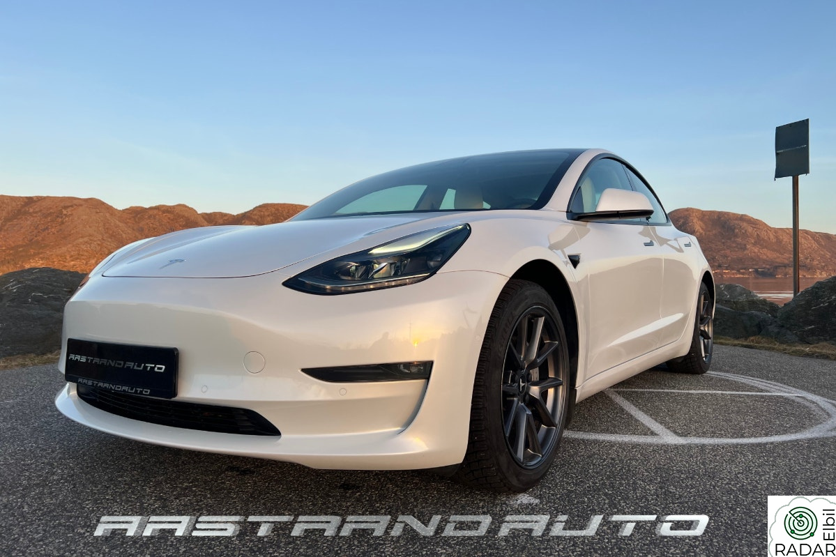 TESLA Model 3 LR|PREMIUM|614KM|HIFI|VARME.P|C.DELETE|PANO|LAV KM|KUPP