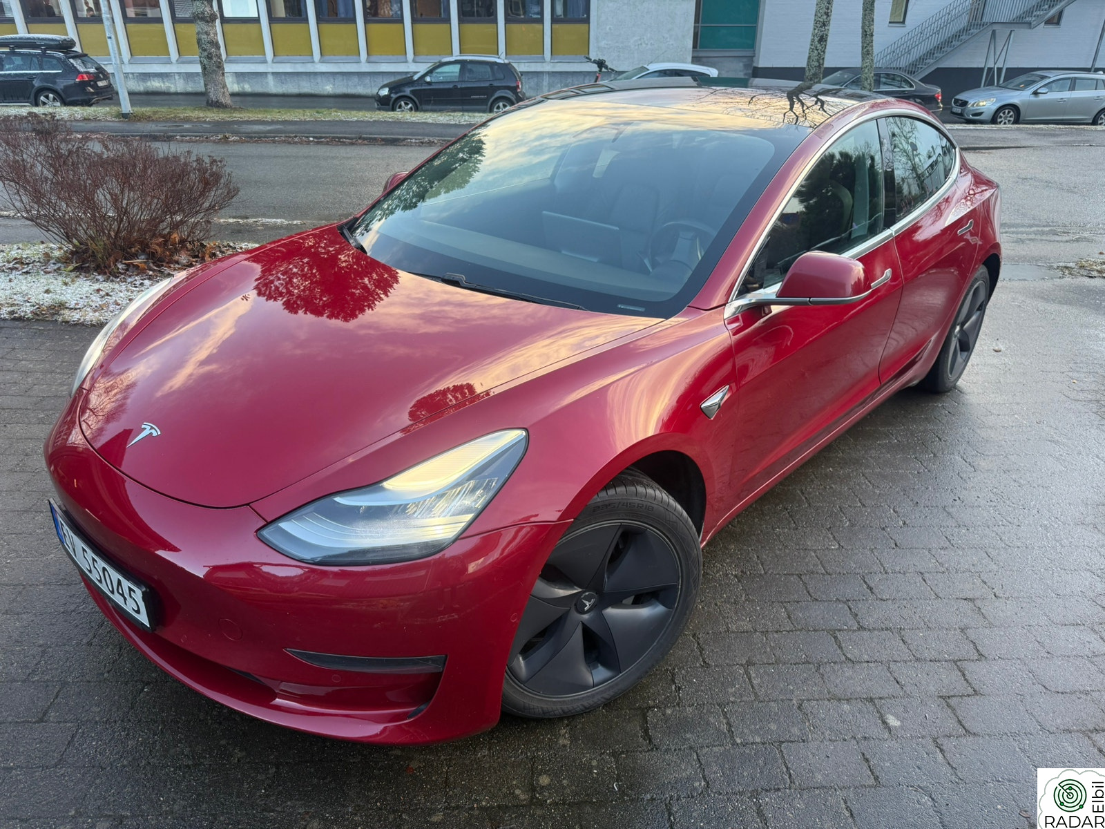 TESLA Model 3 Long Range AWD   -  NYTT BATTERI 2025