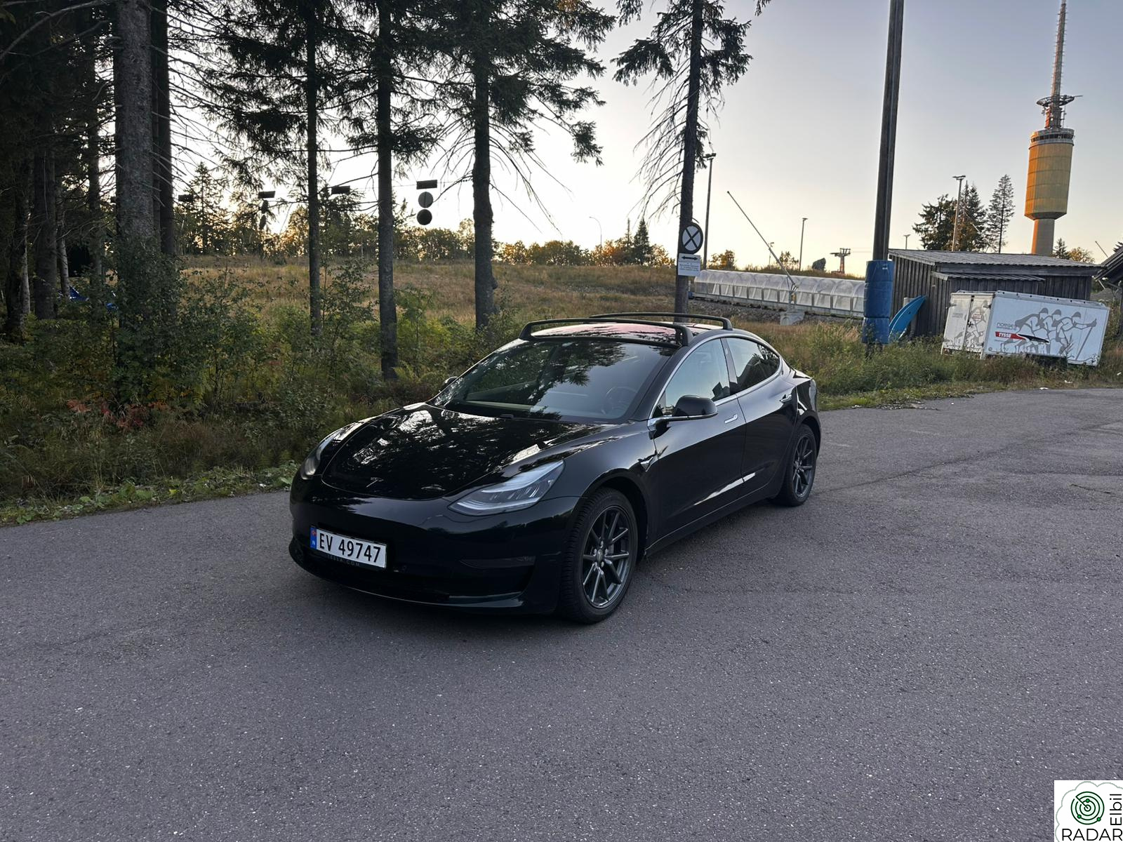 TESLA Model 3 Long Range AWD