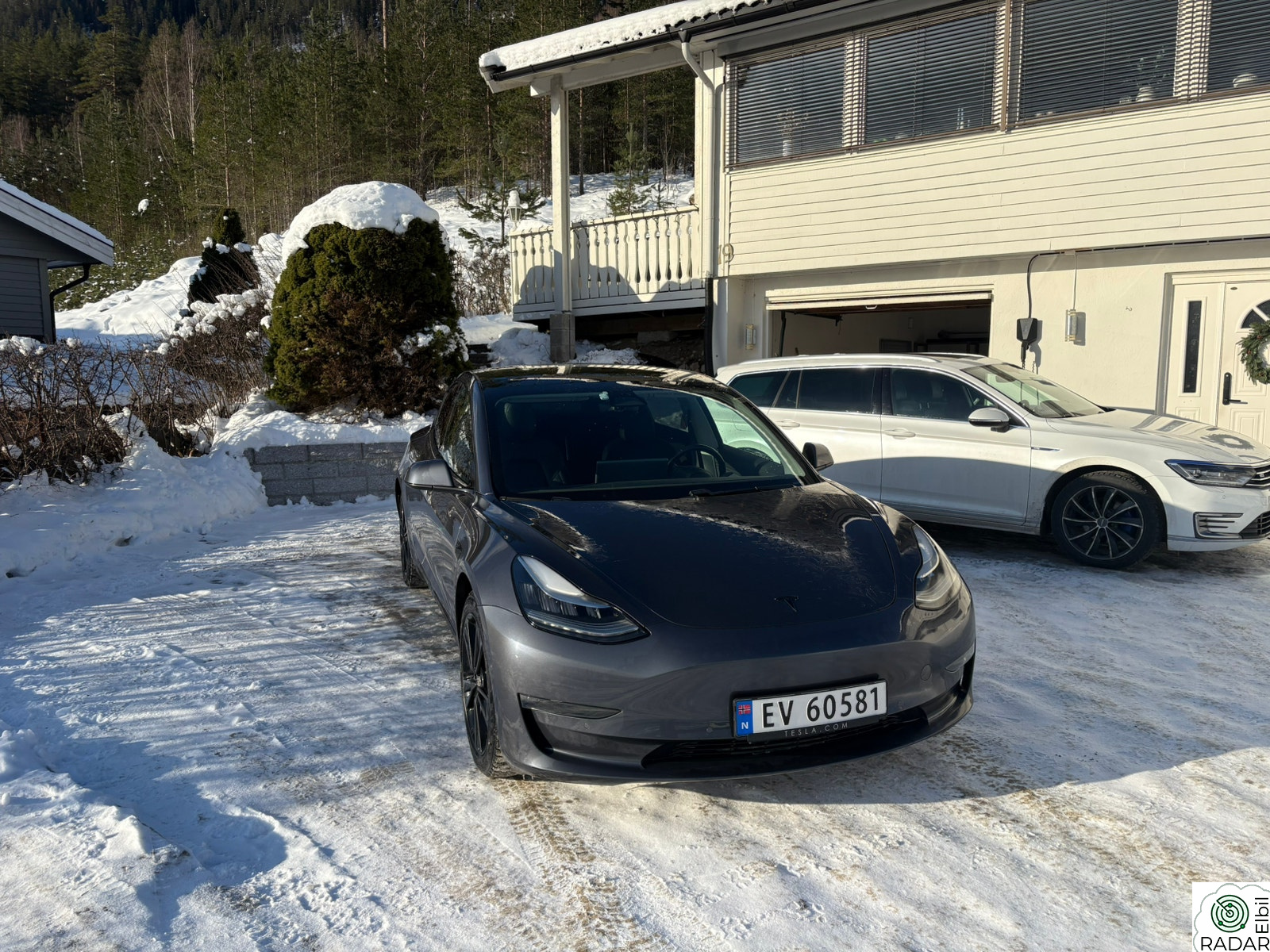 TESLA Model 3 Long Range AWD