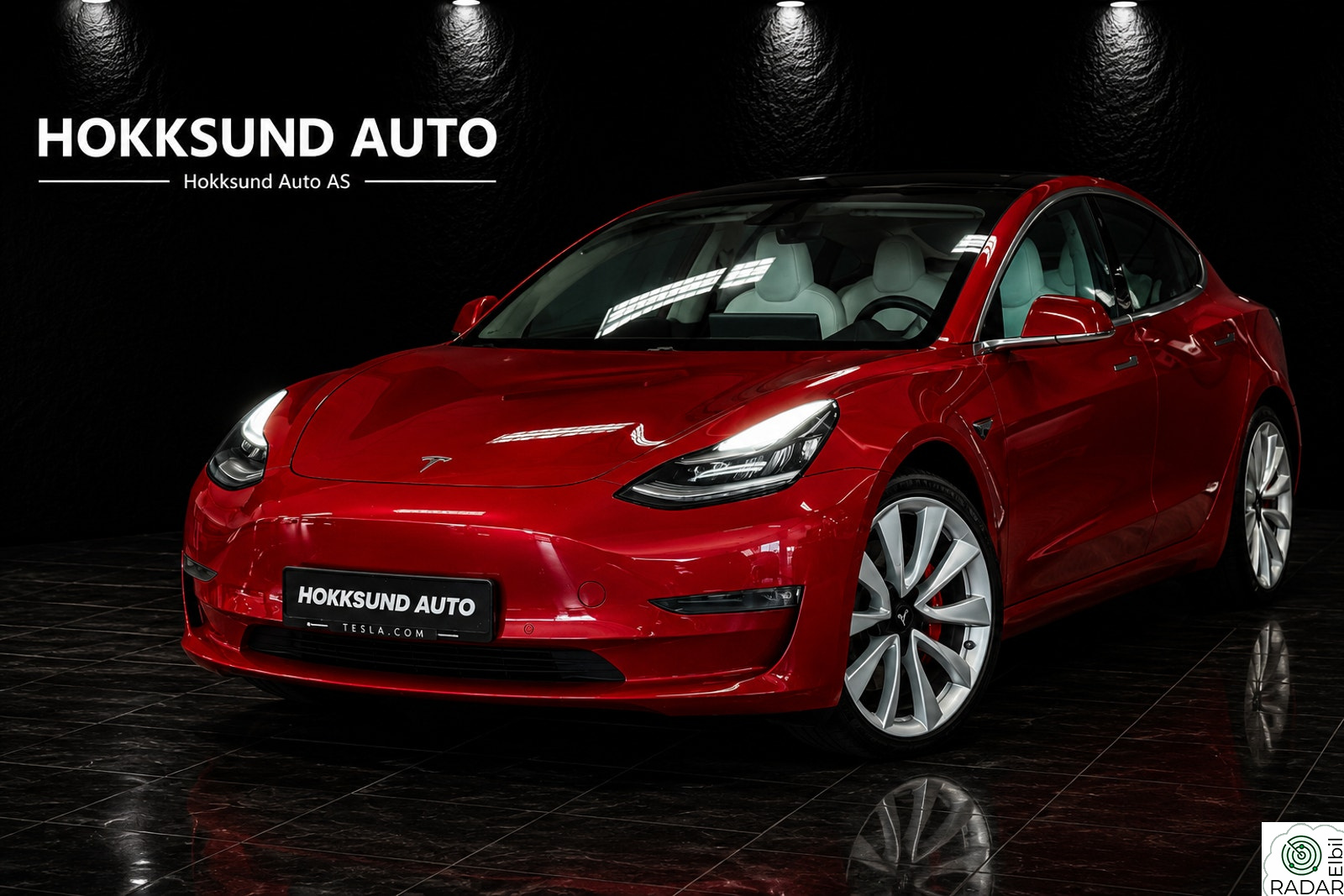 TESLA Model 3 Performance AWD 530km / FSD / Premium / Lav km++