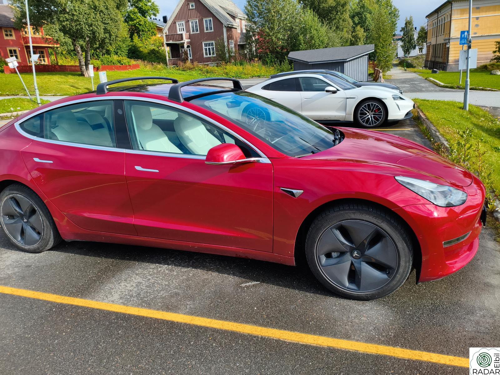TESLA Model 3 Long Range AWD