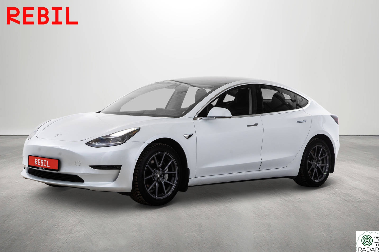 TESLA Model 3 560km (WLTP)/LR/AWD/MCU2/Navi/R.kam/Pano/
