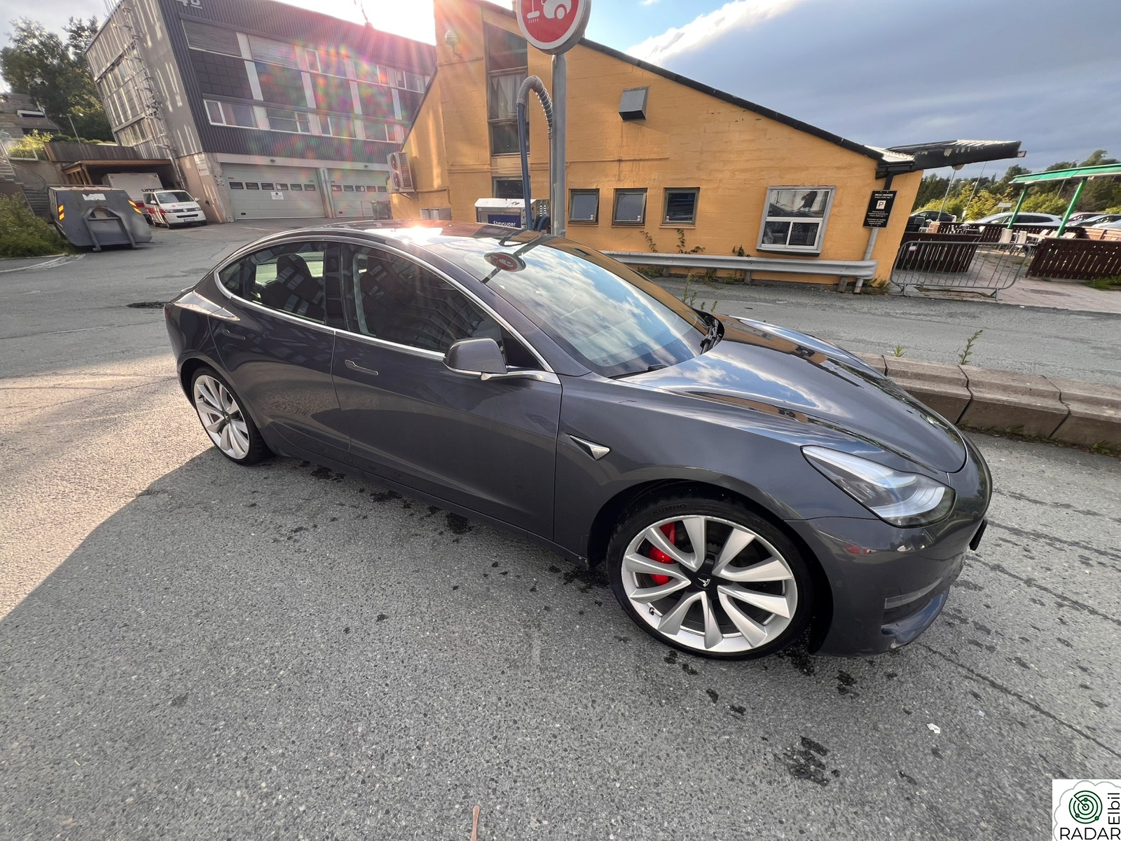 TESLA Model 3 Performance AWD