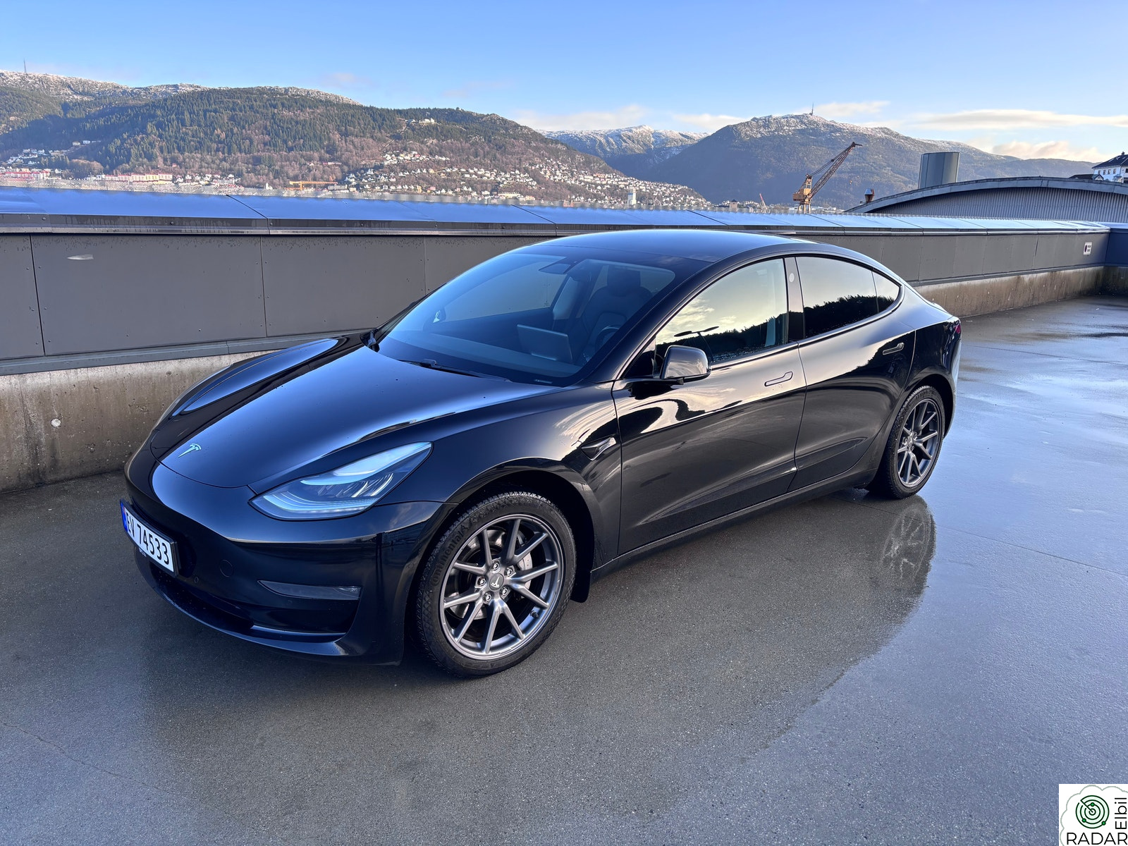 TESLA Model 3 Long Range AWD