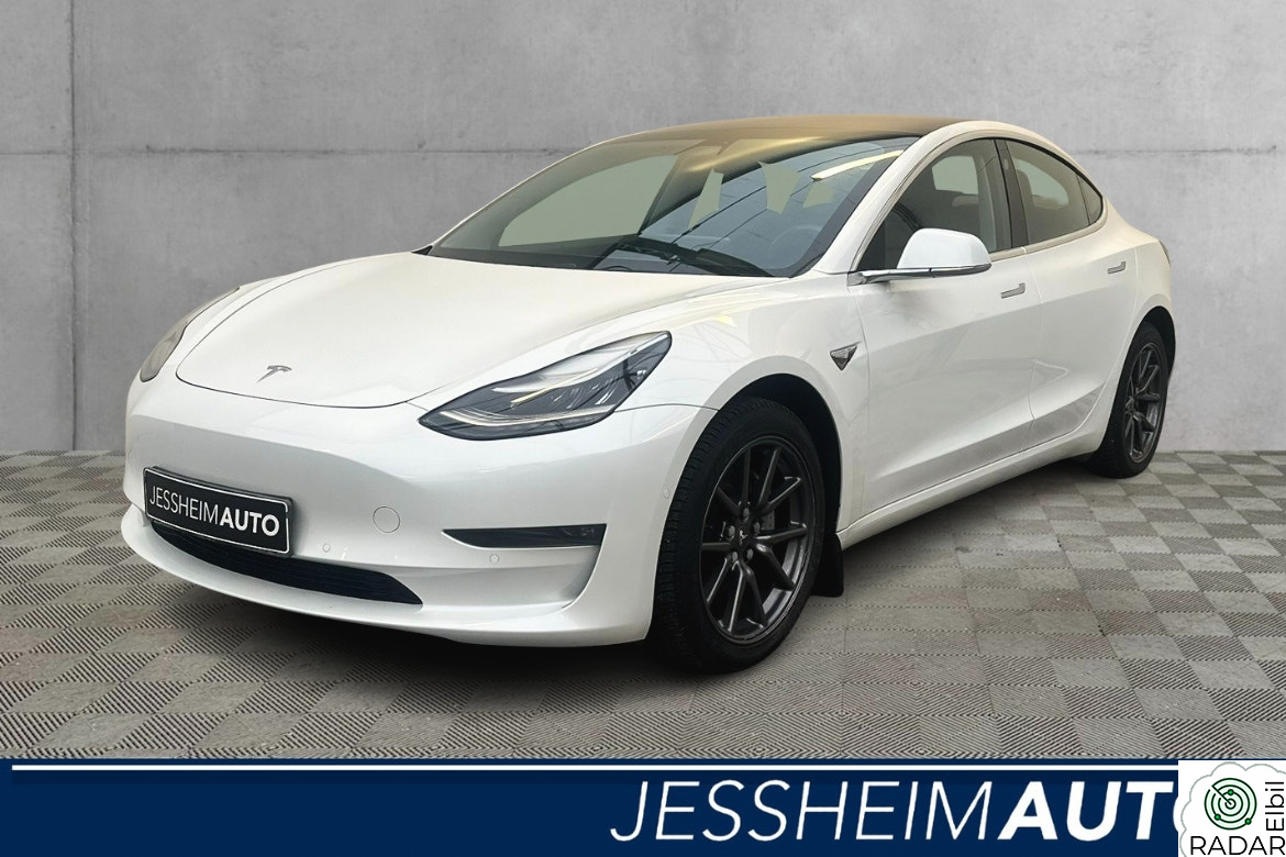 TESLA Model 3 Long Range AWD /Nye sommer & vinterdekk/Autopilot