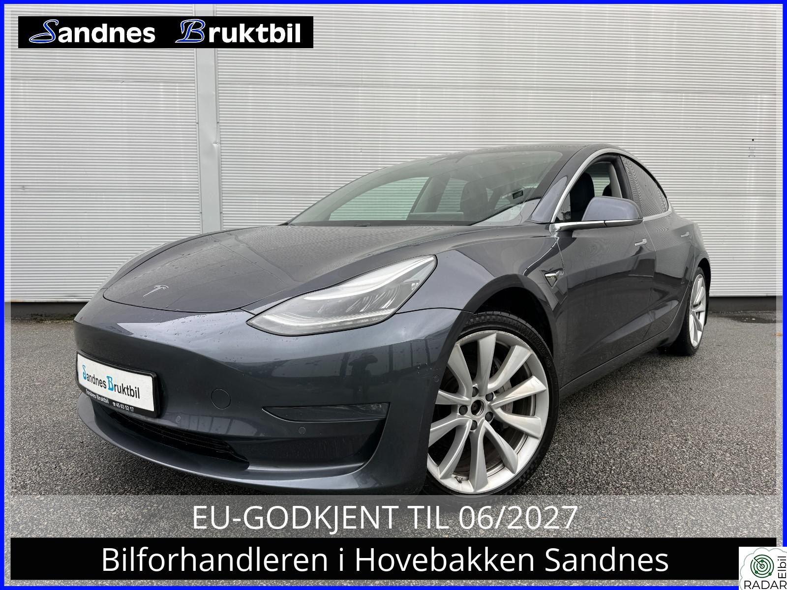 TESLA Model 3 LONG RANGE 19",SKINN,KROK,ACC,PANO,NAVI,TLF,DAB+,LED