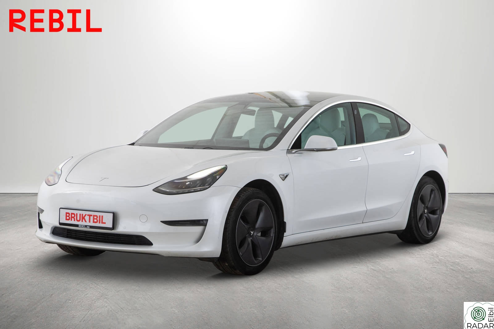 TESLA Model 3 Long Range (560km)Skinn/Pano/MCU2/R.kam/Hengerfeste/AWD