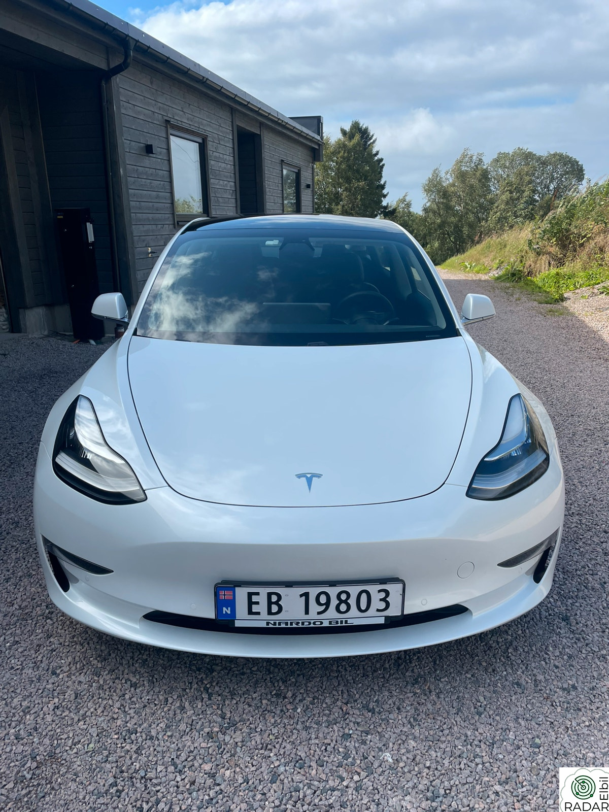 TESLA Model 3 Long Range AWD