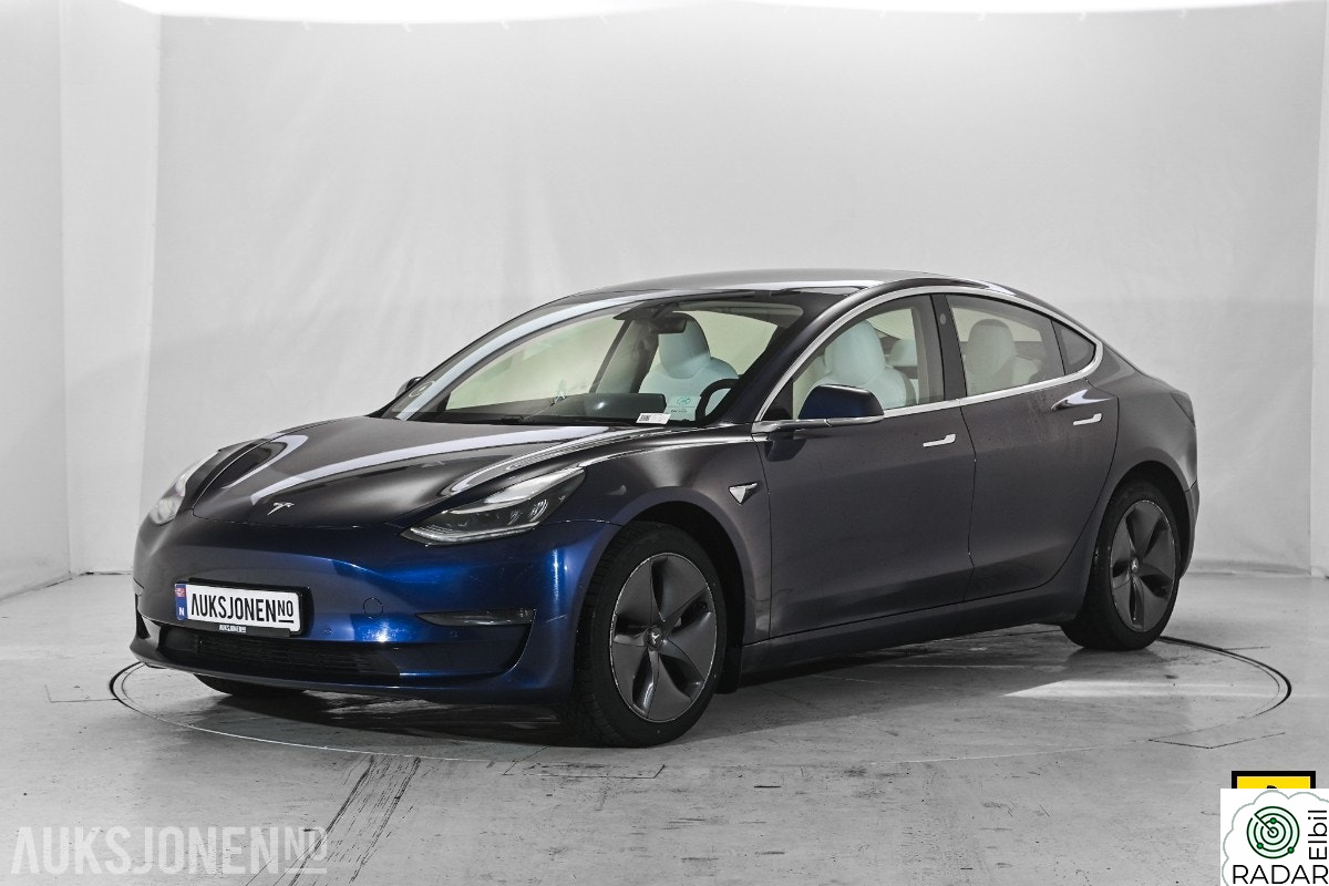 TESLA Model 3 LR AWD AUTOPILOT NAVI LED KAMERA PREMIUM LYD