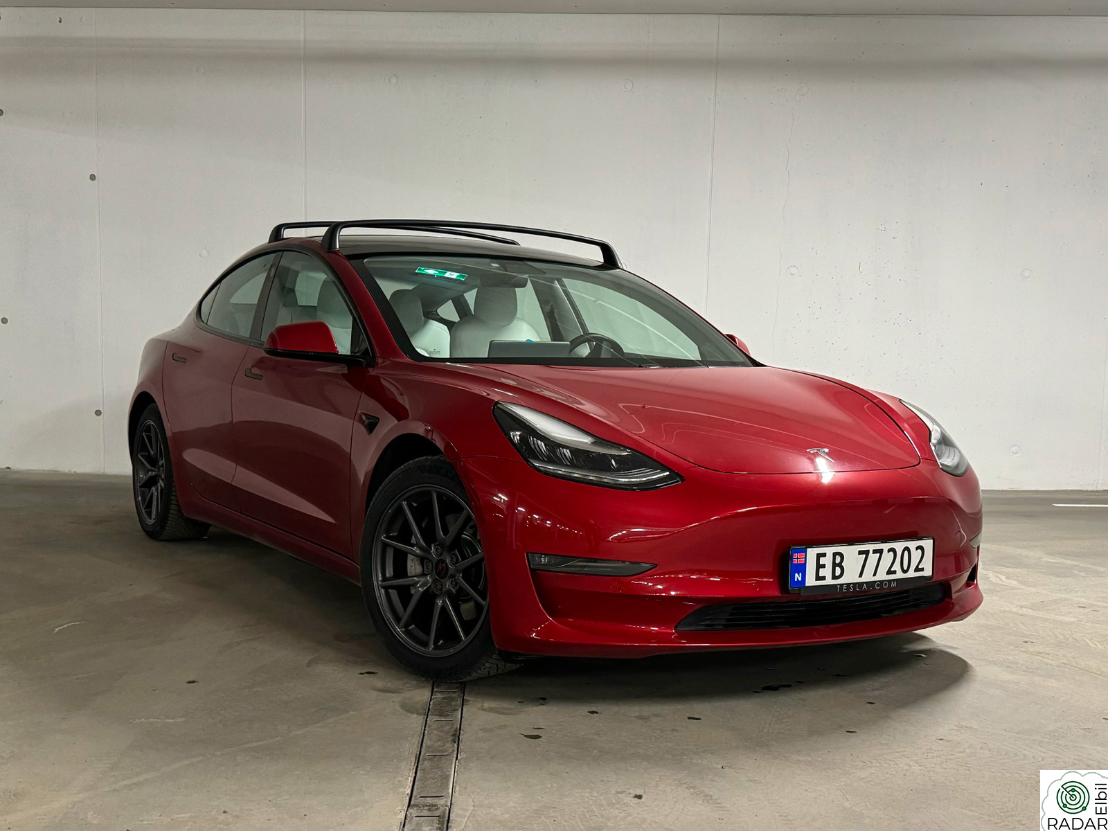 TESLA Model 3 LR/AWD/Nybilgaranti/Nye Bremser/Varmepumpe