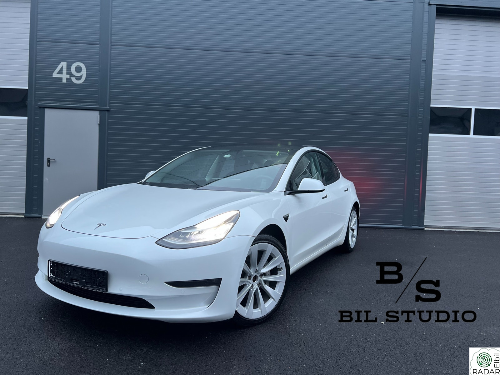 TESLA Model 3 Long Range AWD