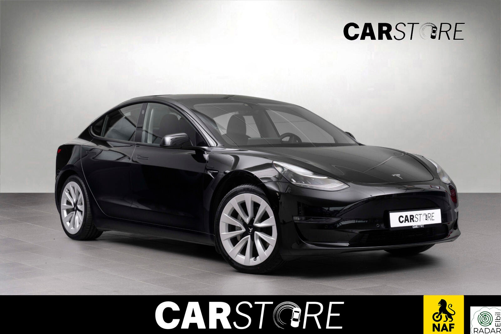 TESLA Model 3 Long Range AWD Autopilot/Navi/Skinn/Pano