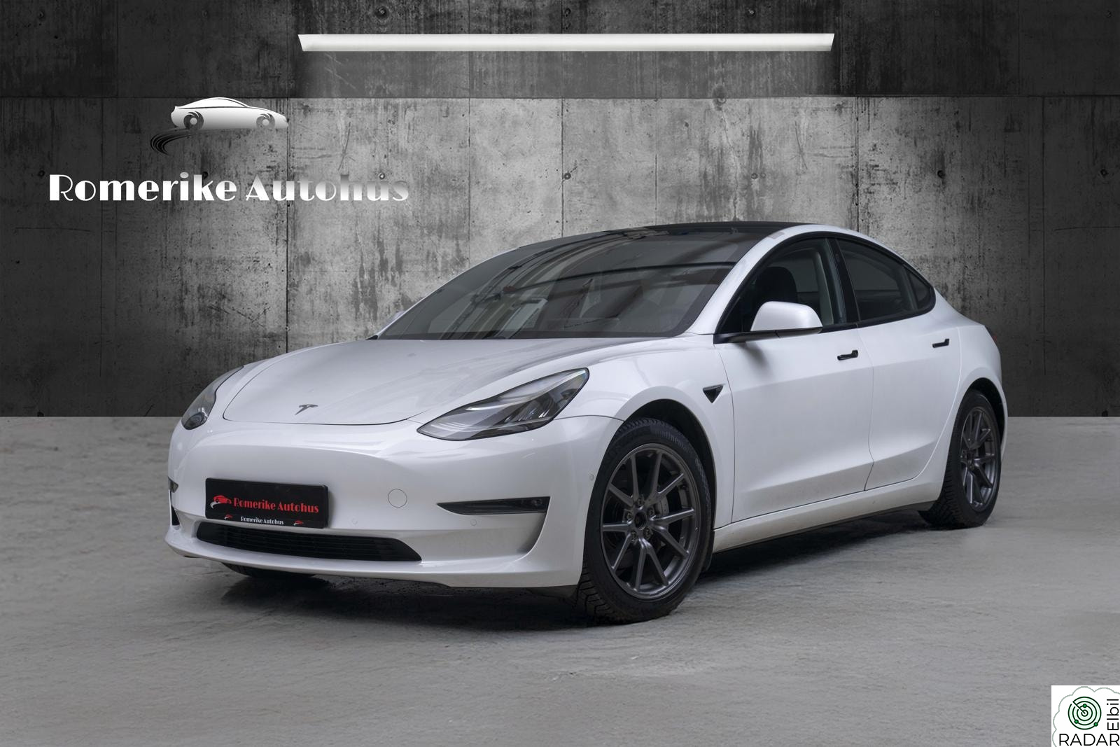TESLA Model 3 Long Range AWD // AP, PremiumLyd, Varmepumpe, Krok++