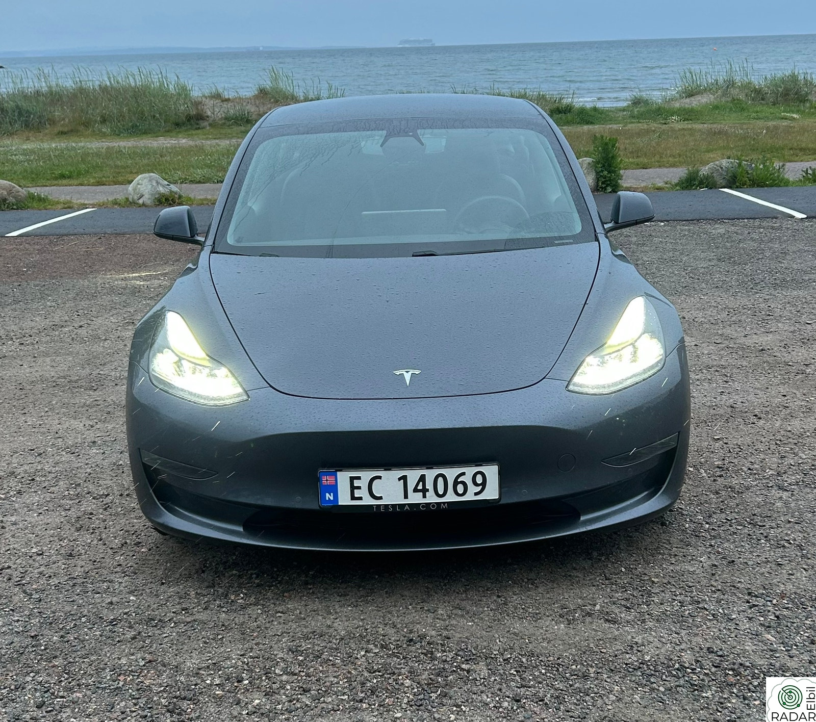 TESLA Model 3 Long Range AWD
