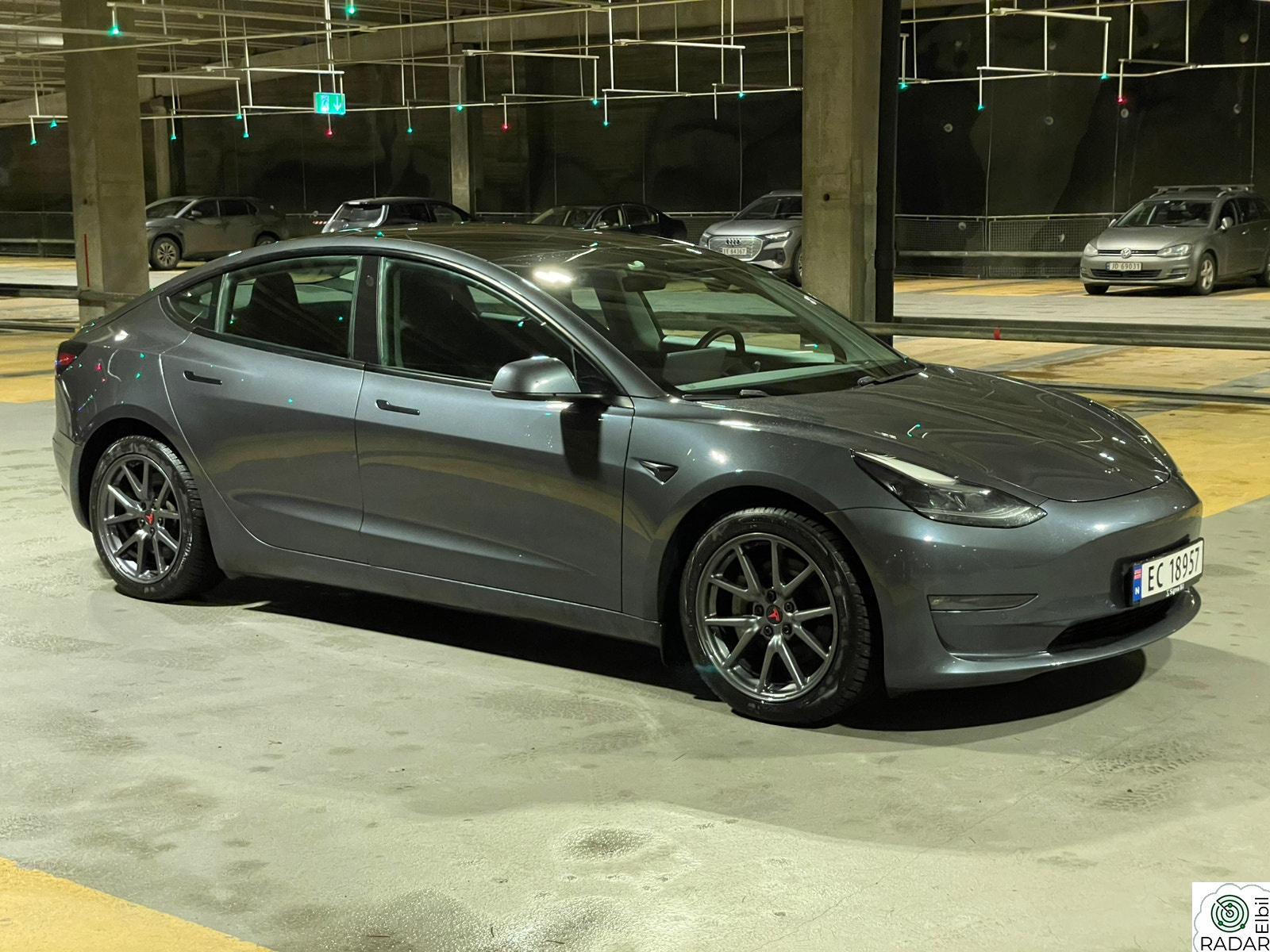 TESLA Model 3 Long Range AWD