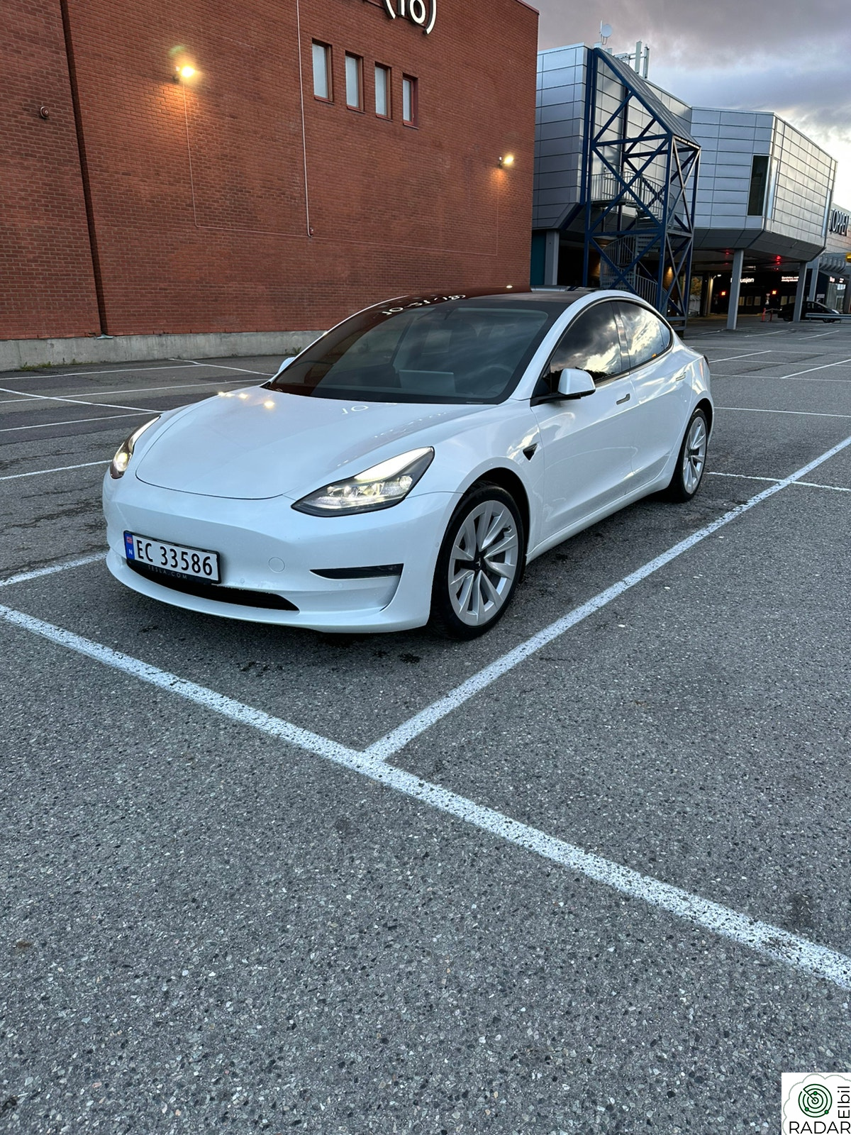 TESLA Model 3 MODEL 3 158KW