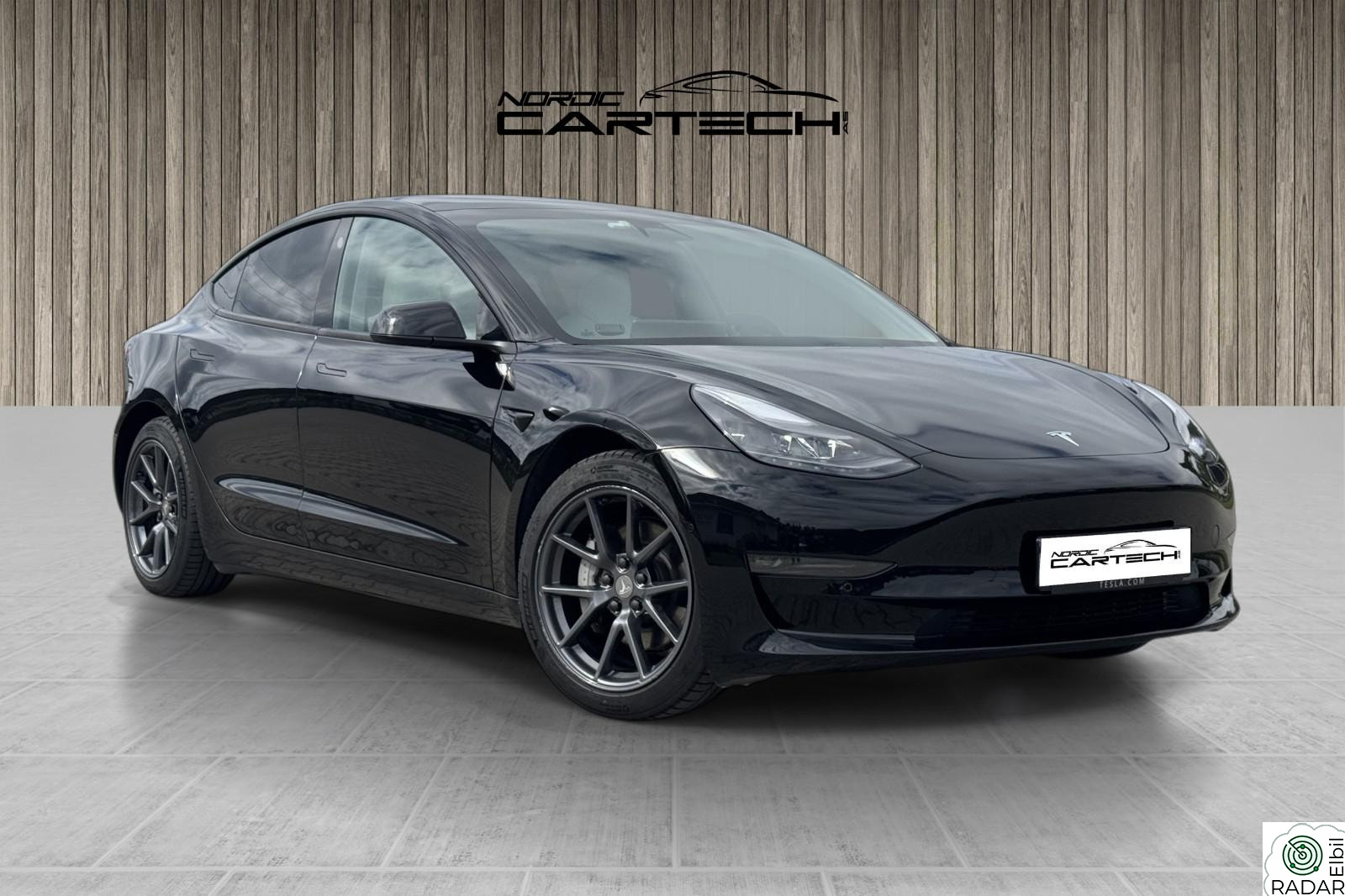 TESLA Model 3 Hvite seter-Matrix-Krok-Long Range-AWD-Nybilgaranti-ACC
