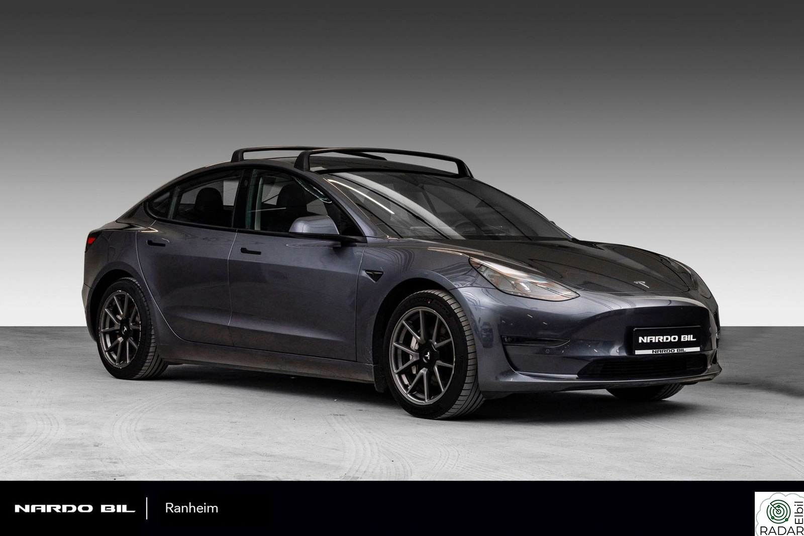 TESLA Model 3 Long Range AWD/Premium/Krok/Autopilot
