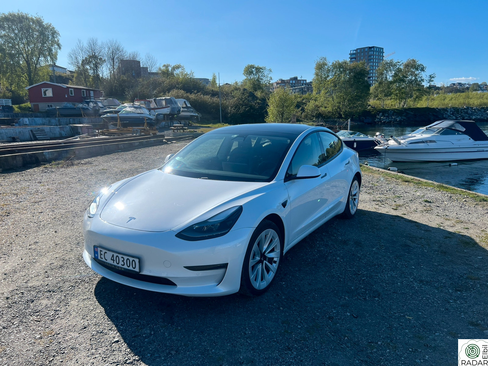 TESLA Model 3 Long Range AWD