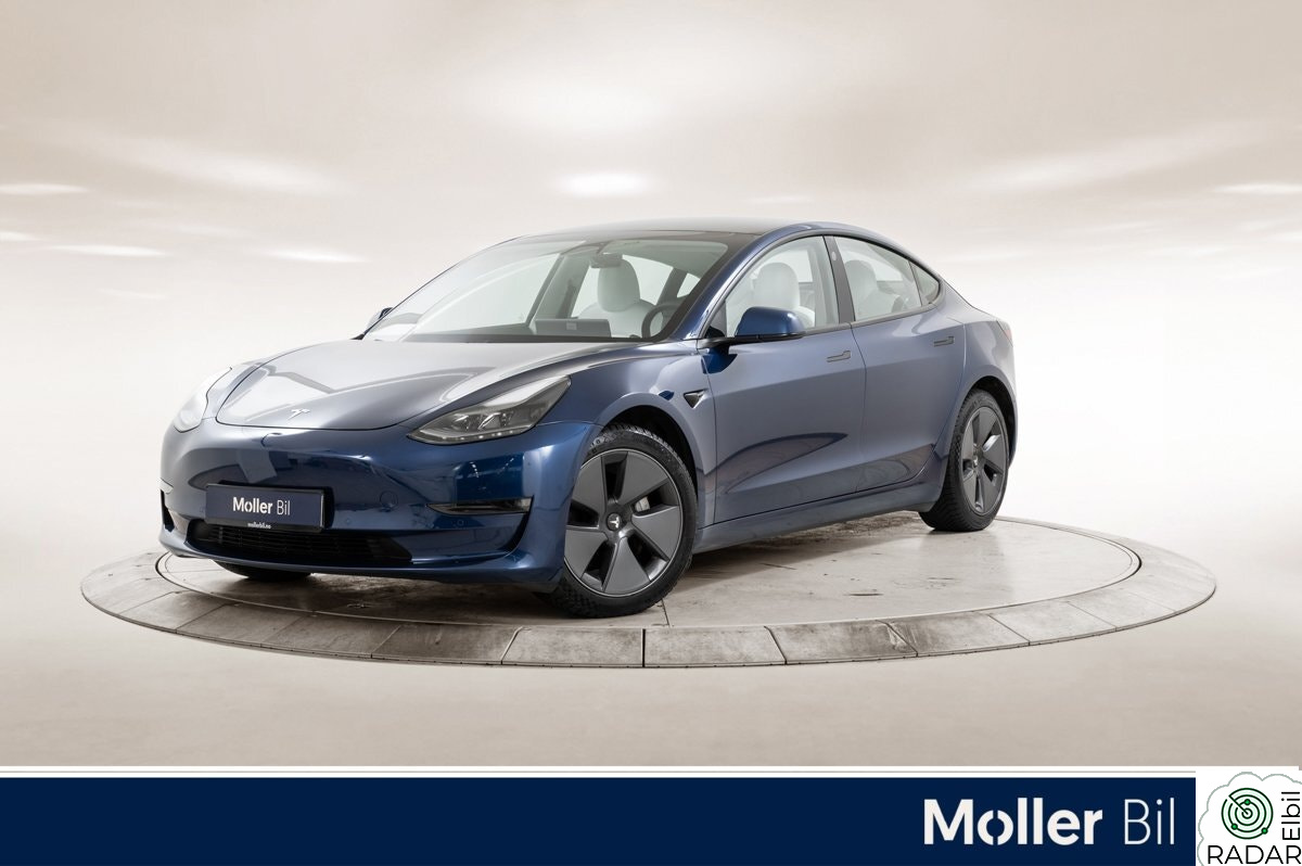 TESLA Model 3 Long Range AWD - R.Kam, Pano, LED, Navi
