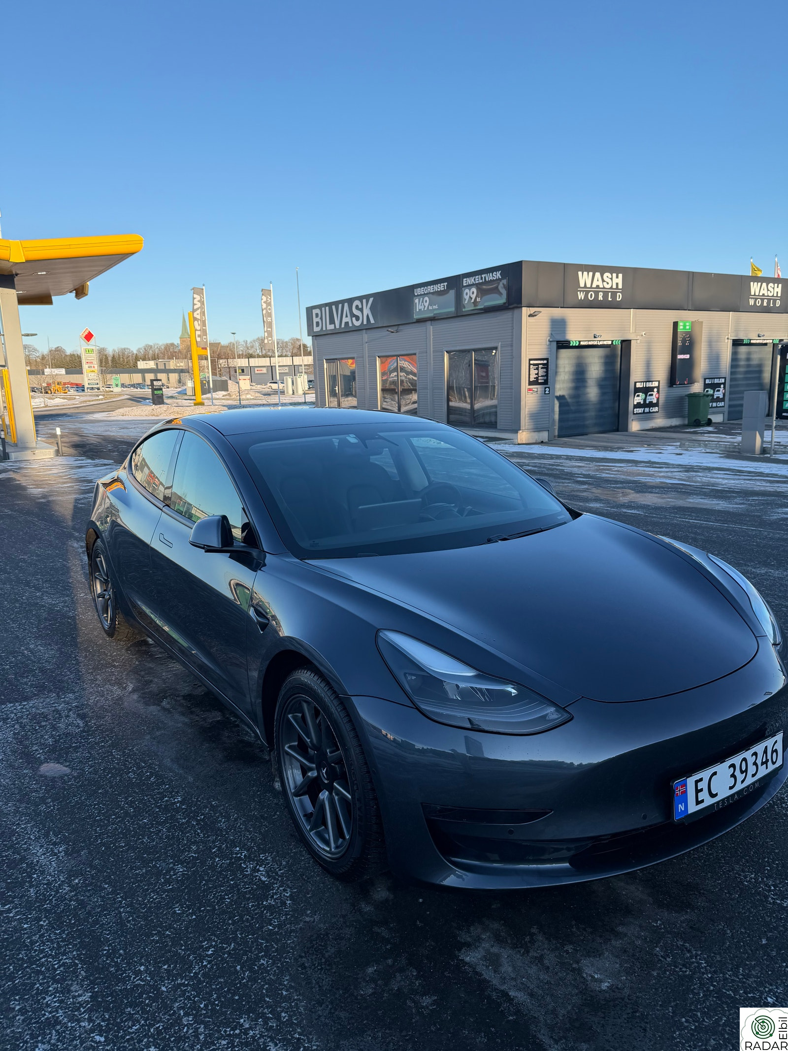 TESLA Model 3 Long Range AWD