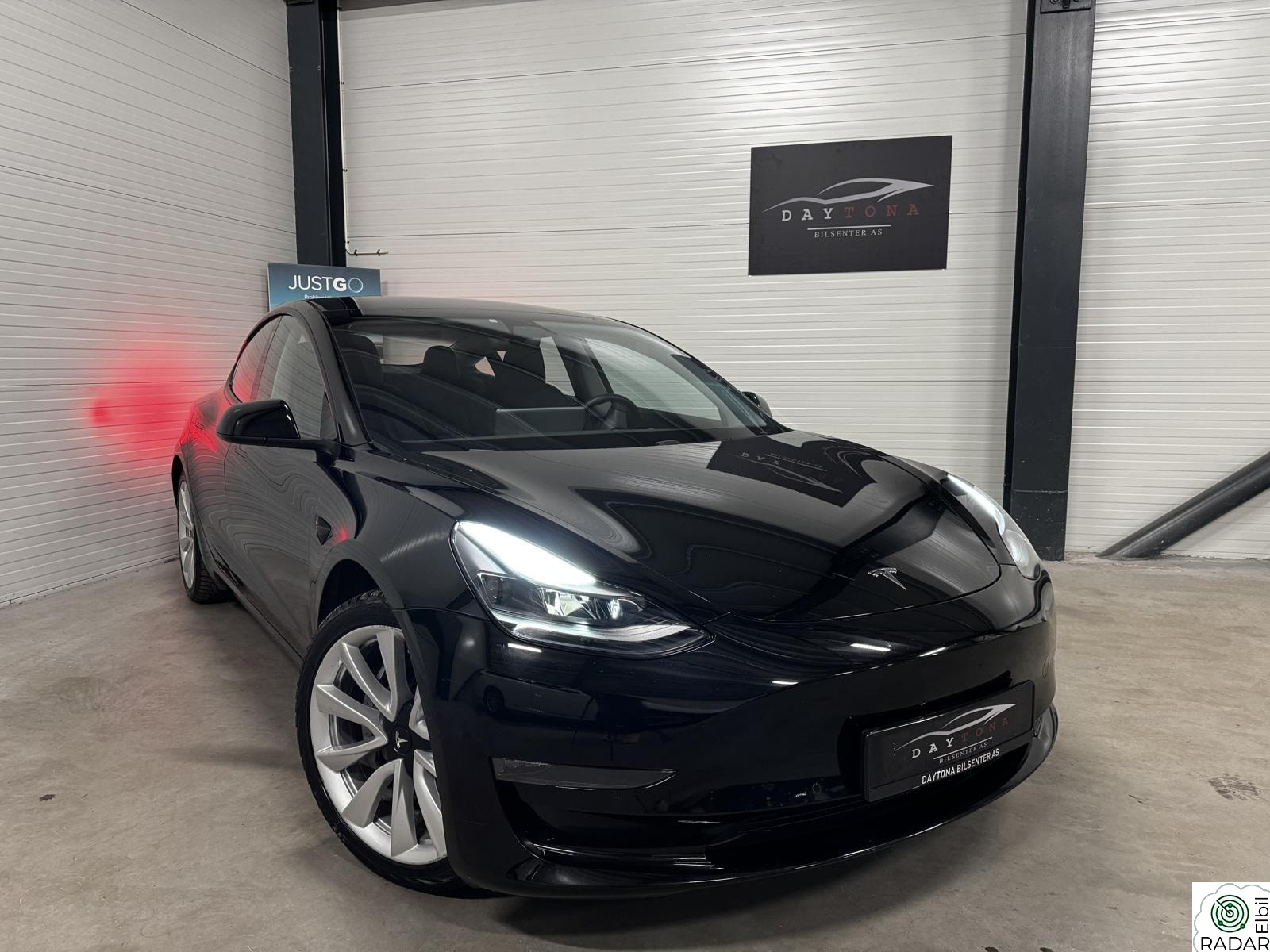 TESLA Model 3 Longe Range AWD 614km/ Autopilot/ Varmepumpe/ 19¨ S+V
