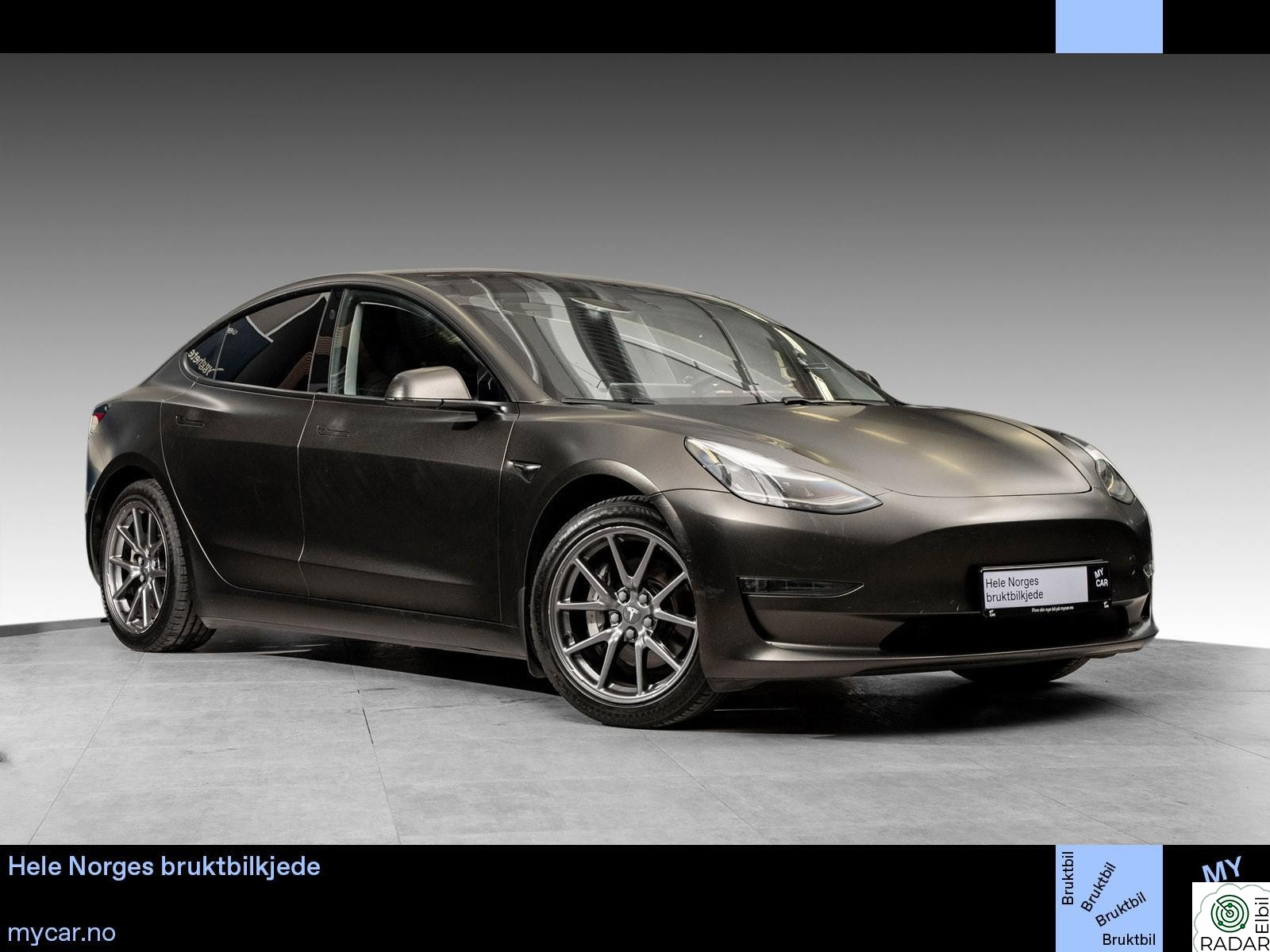 TESLA Model 3 4X4 LR MCU2/AP/PANO/SKINN/PREMIUM LYD/NAVI