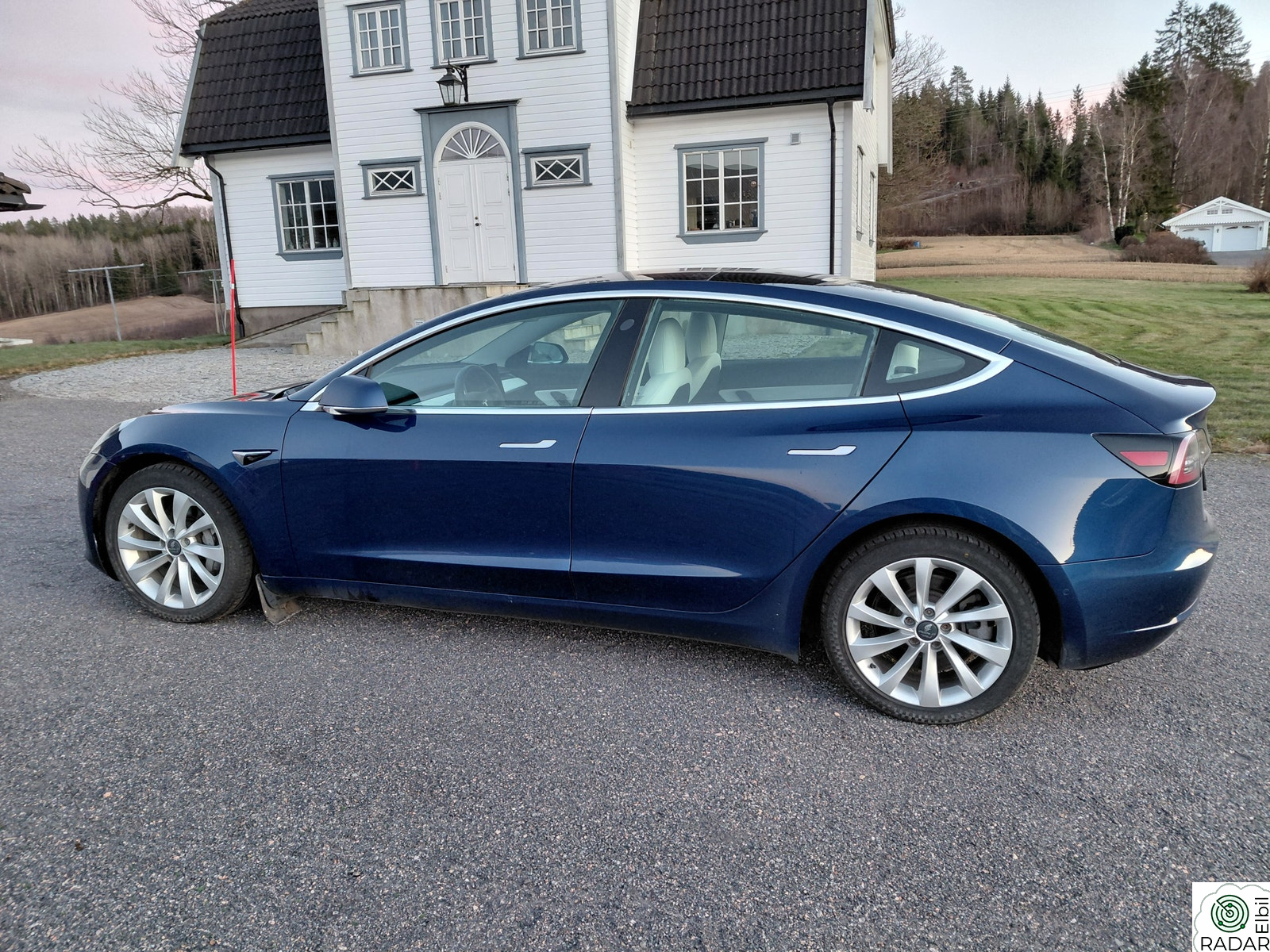 TESLA Model 3 Long Range AWD