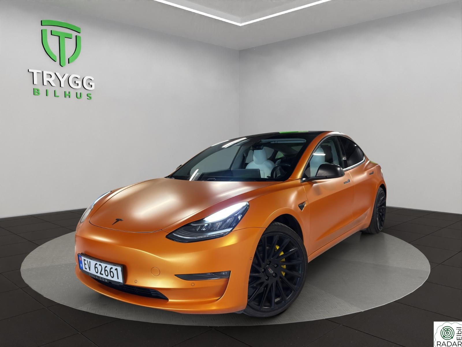 TESLA Model 3 Long Range AWD / Folie / Påkostet / Premium / Garanti