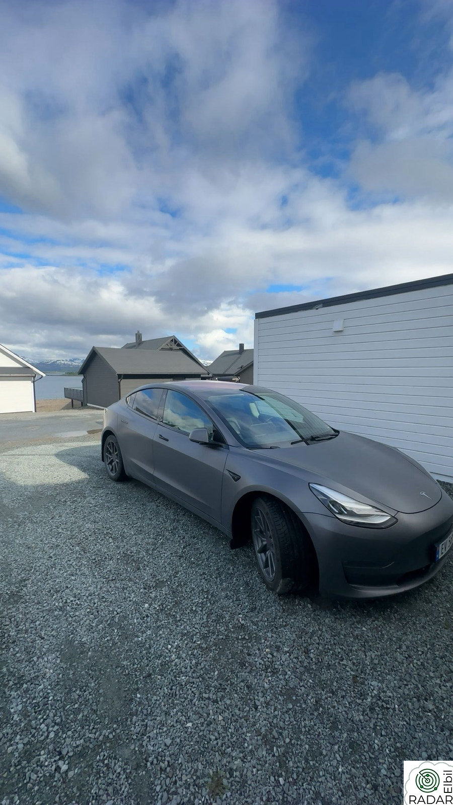 TESLA Model 3 Long Range AWD med acceleration boost fra Tesla