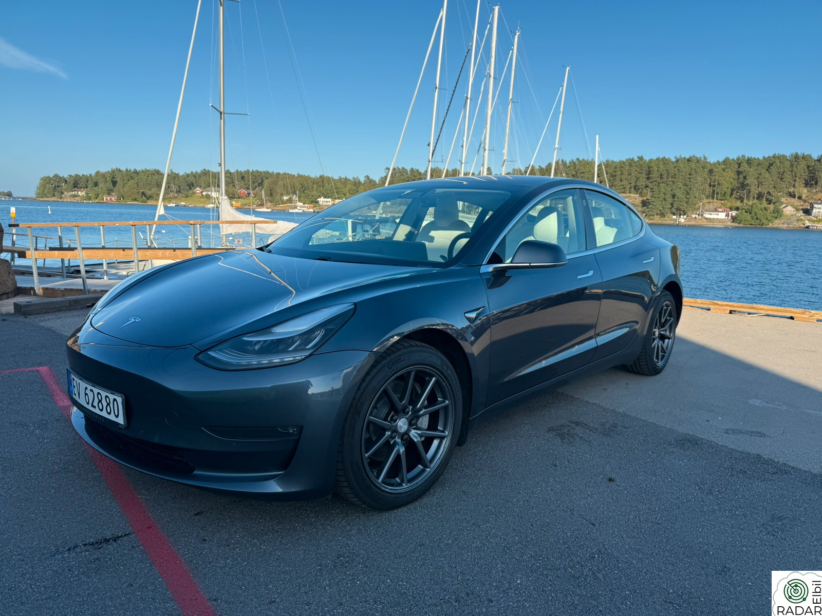 TESLA Model 3 Long Range AWD AUTOPILOT / SUMMON / GARANTI