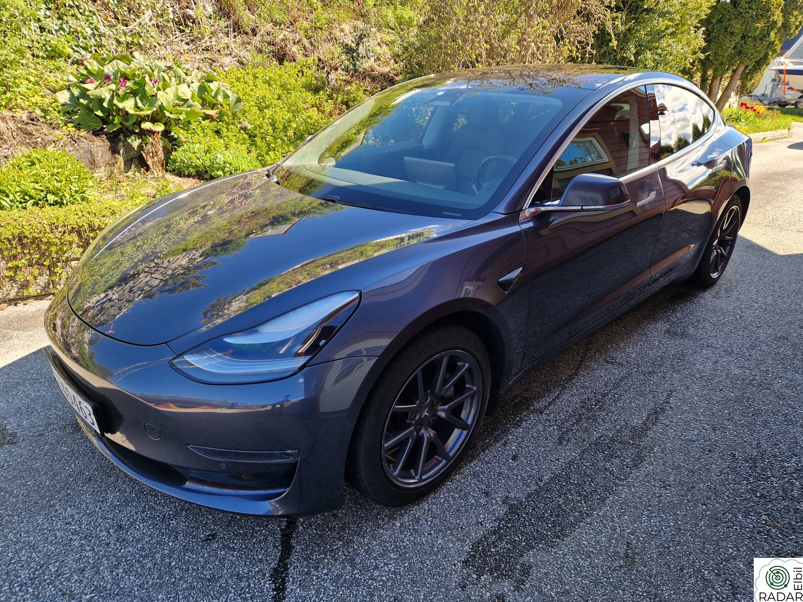 TESLA Model 3 Long Range AWD