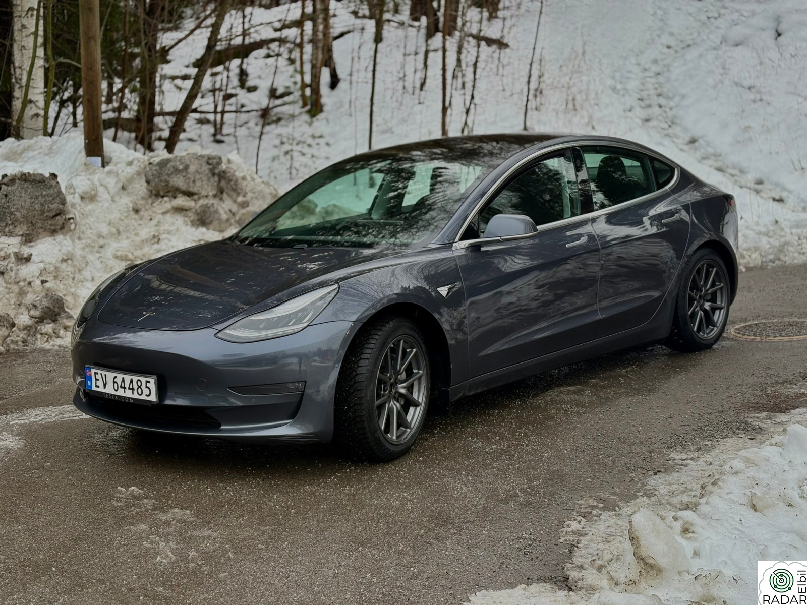 TESLA Model 3 Long Range AWD
