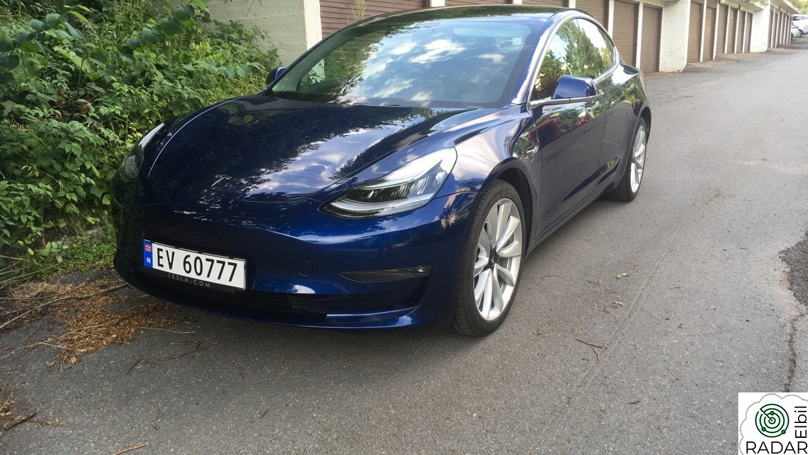 TESLA Model 3 Long Range AWD