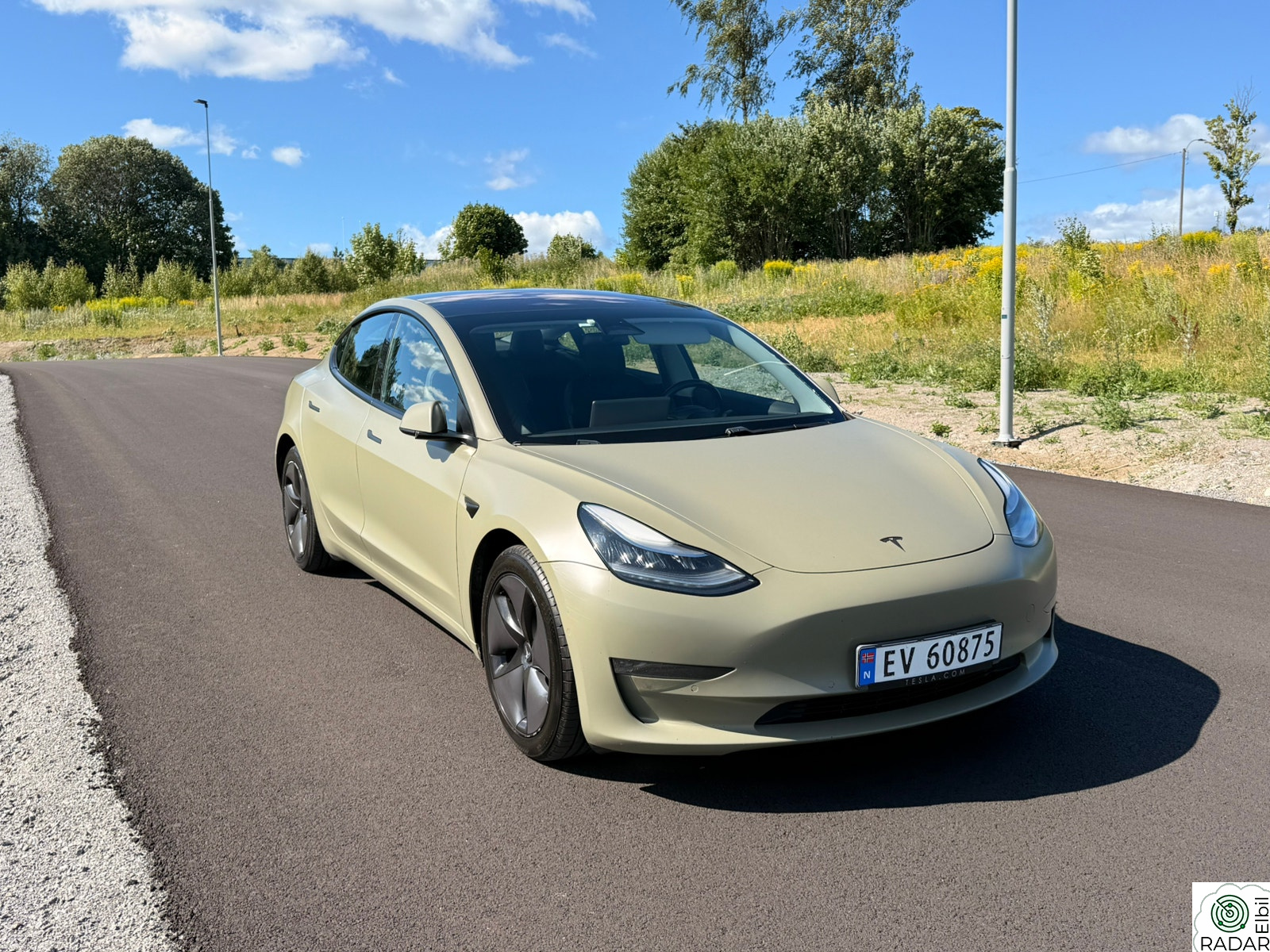 TESLA Model 3 Long Range AWD